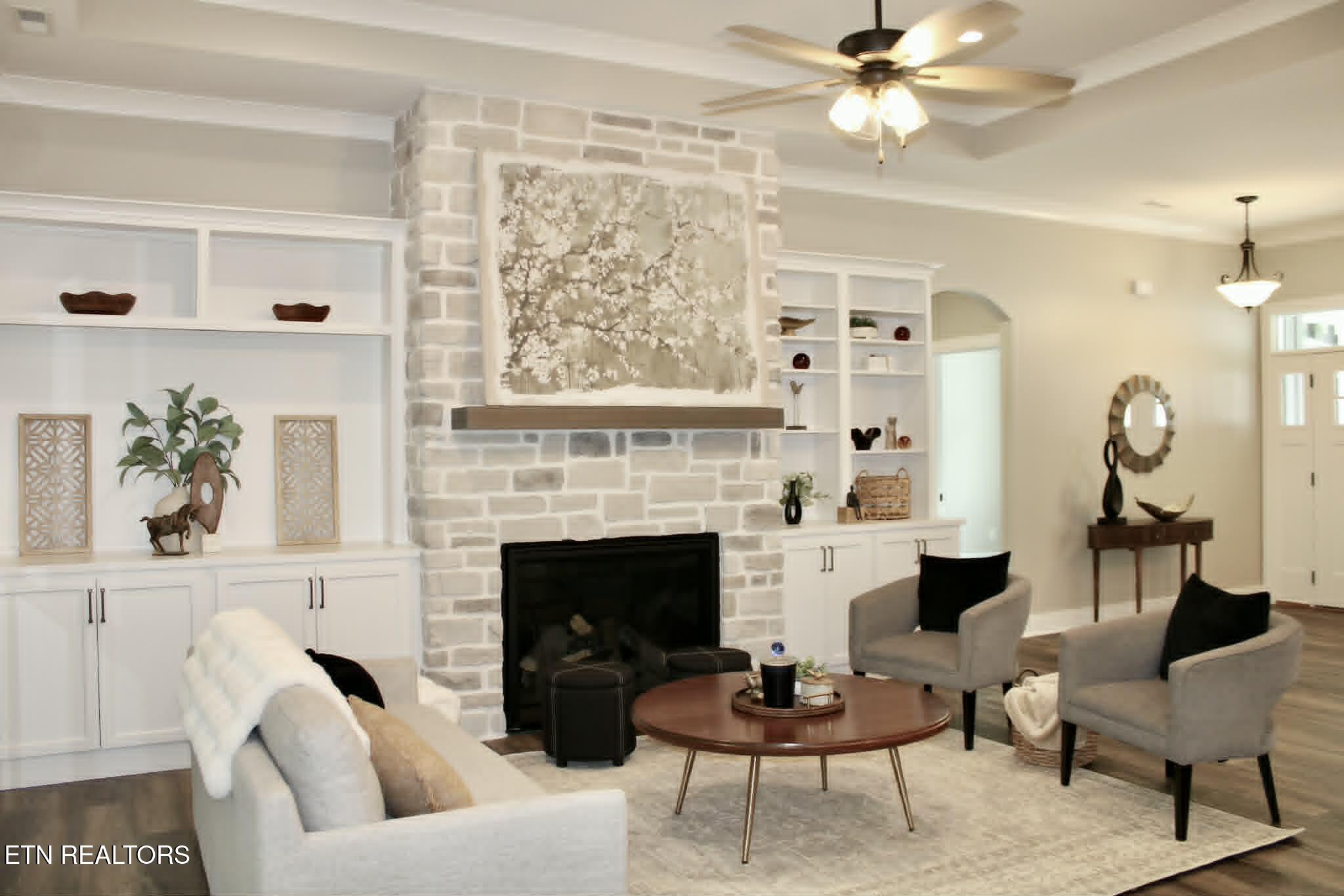 216 Chahyga Circle Loudon TN 37774