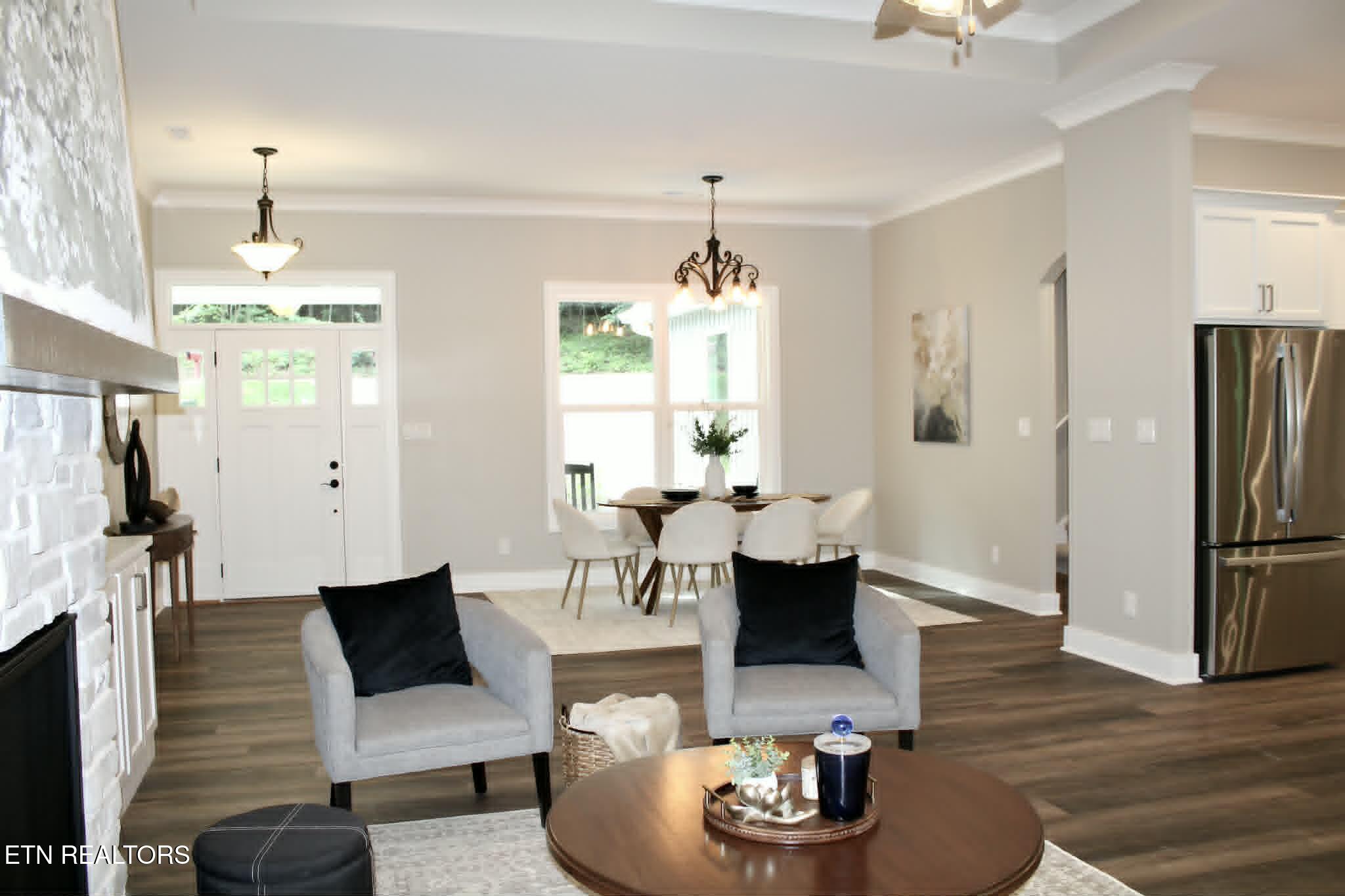 216 Chahyga Circle Loudon TN 37774