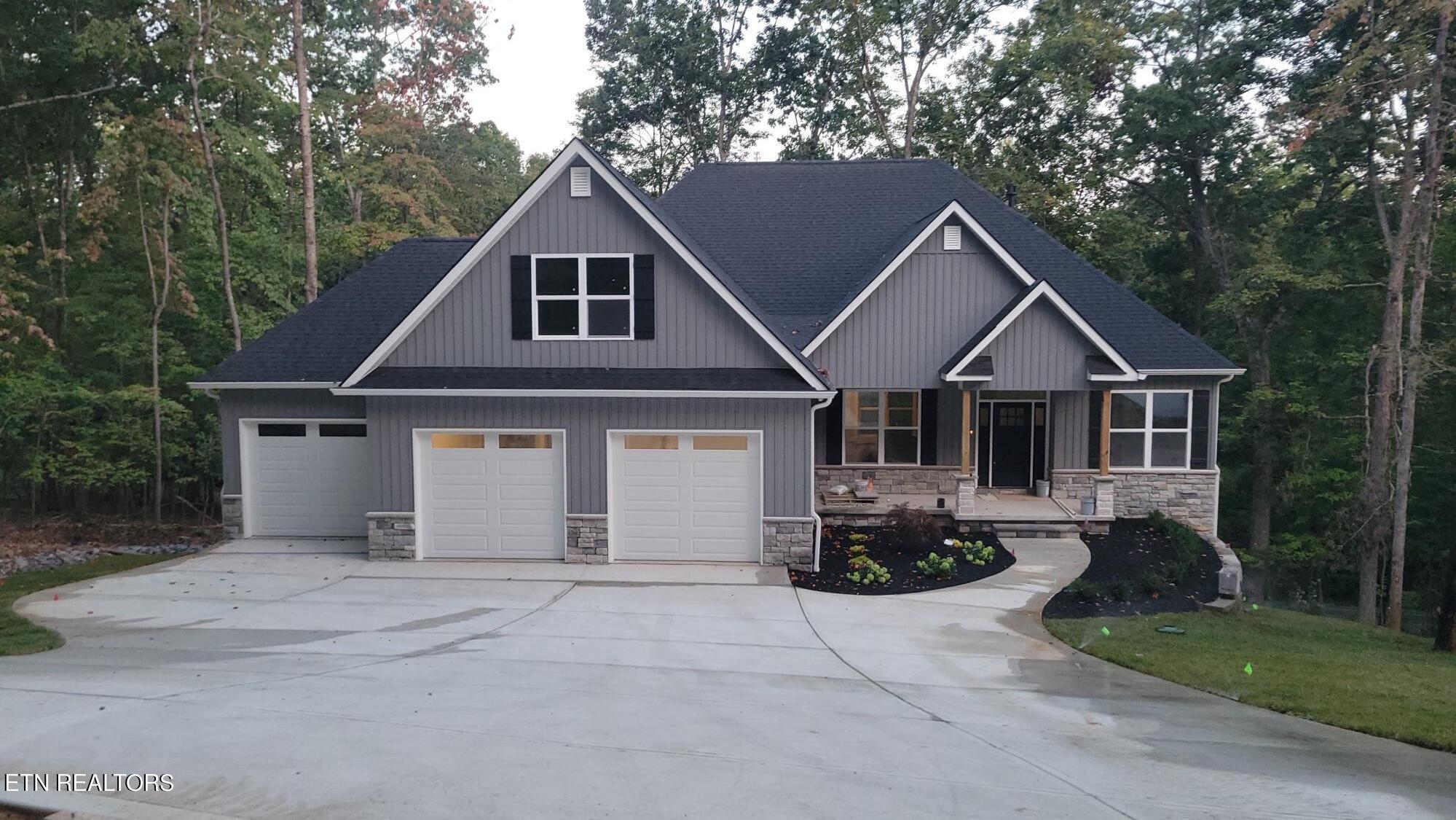 216 Chahyga Circle Loudon TN 37774