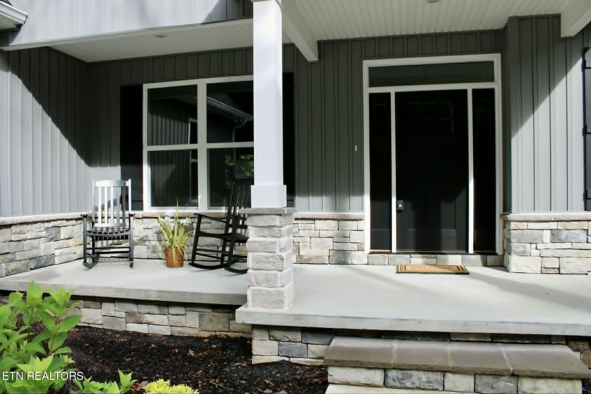 216 Chahyga Circle Loudon TN 37774