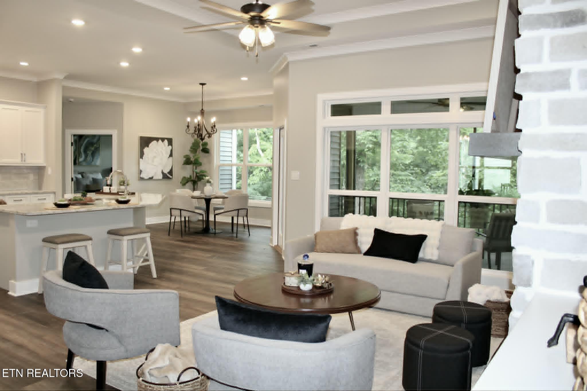216 Chahyga Circle Loudon TN 37774