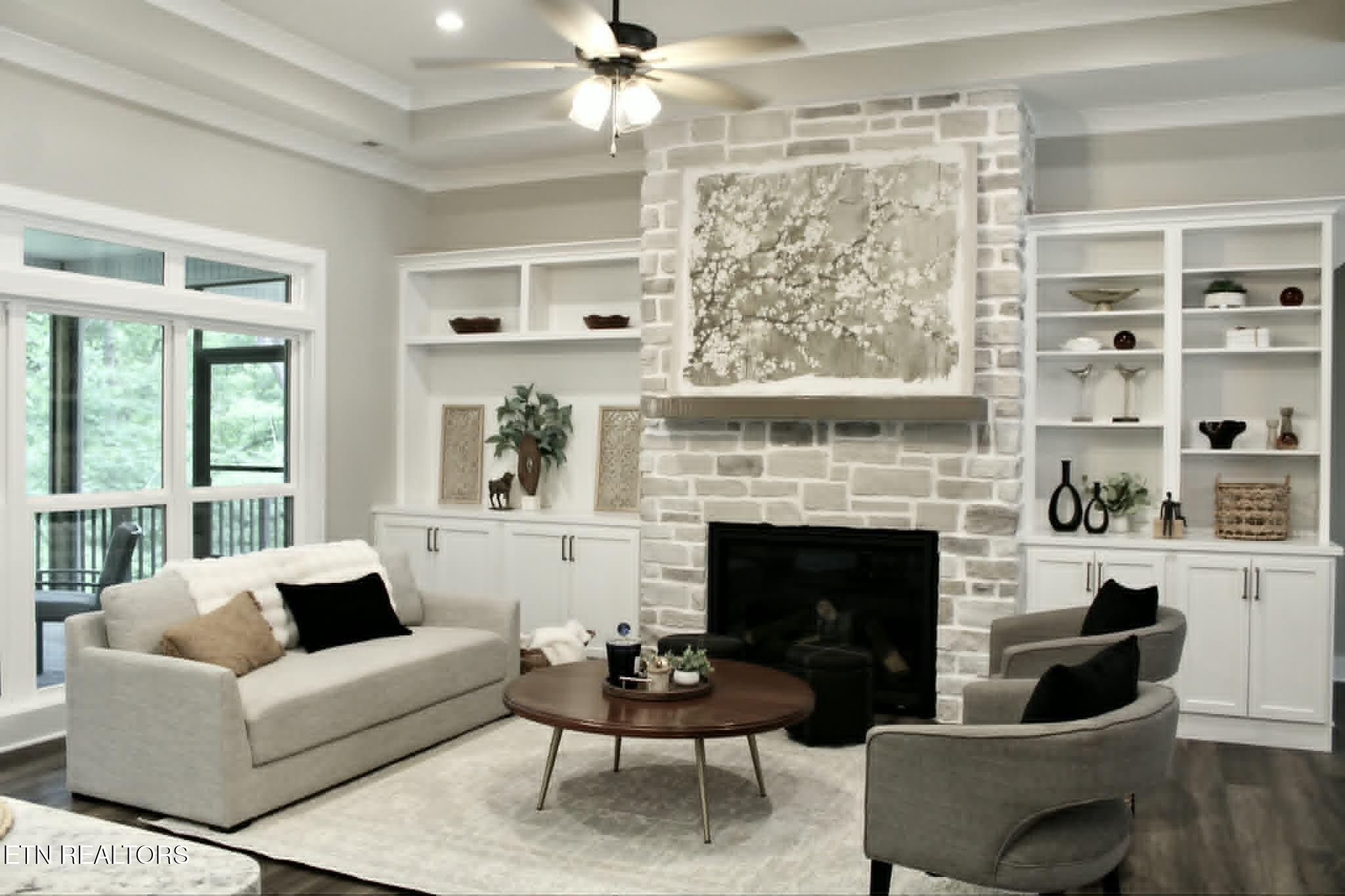 216 Chahyga Circle Loudon TN 37774