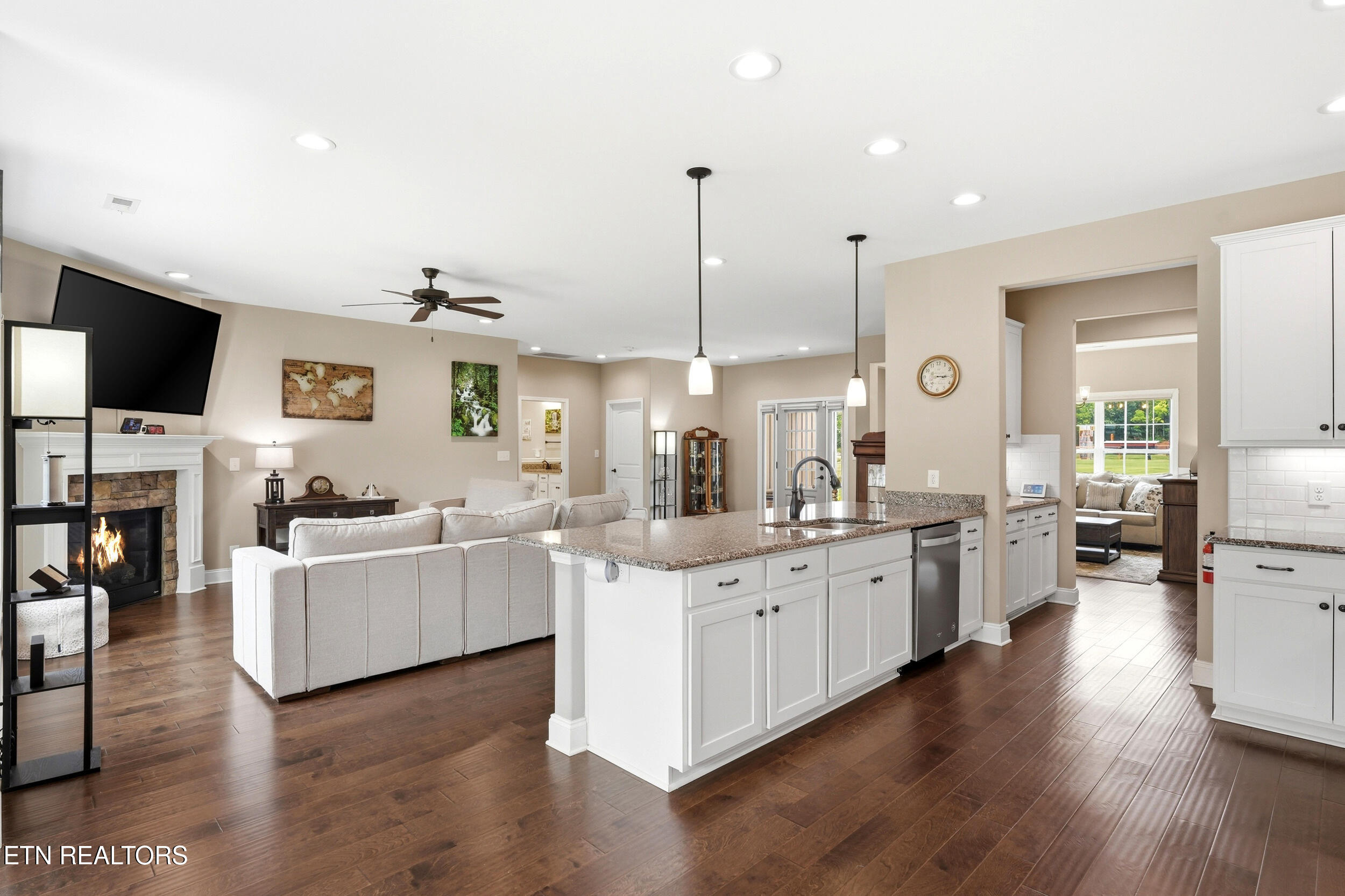 1290 Harrison Road Lenoir City TN 37771