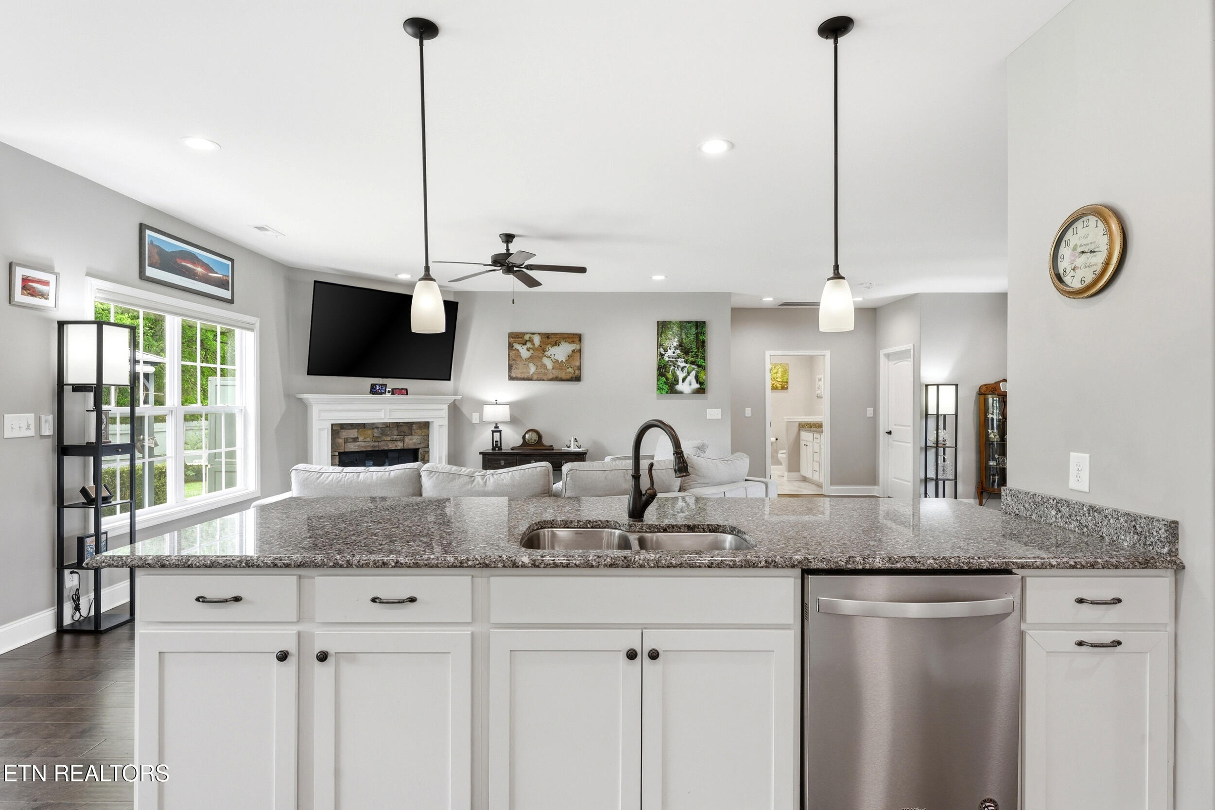 1290 Harrison Road Lenoir City TN 37771