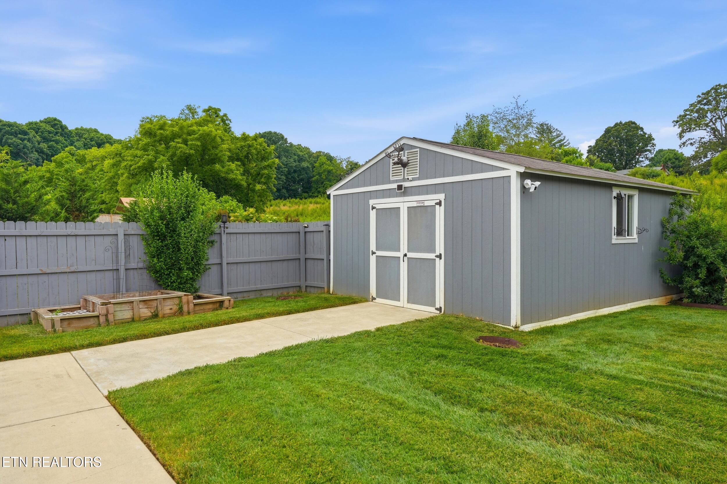 1290 Harrison Road Lenoir City TN 37771
