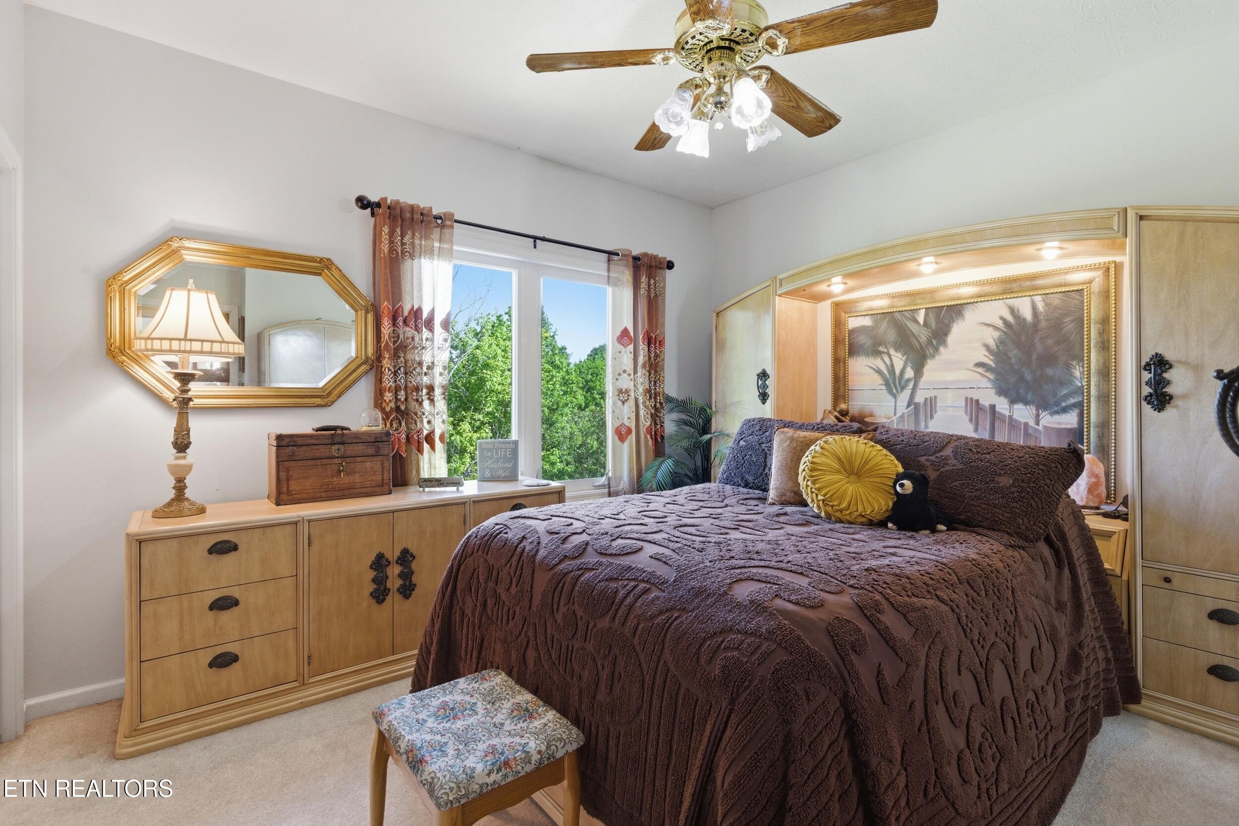 446 Gaut Road Dandridge TN 37725