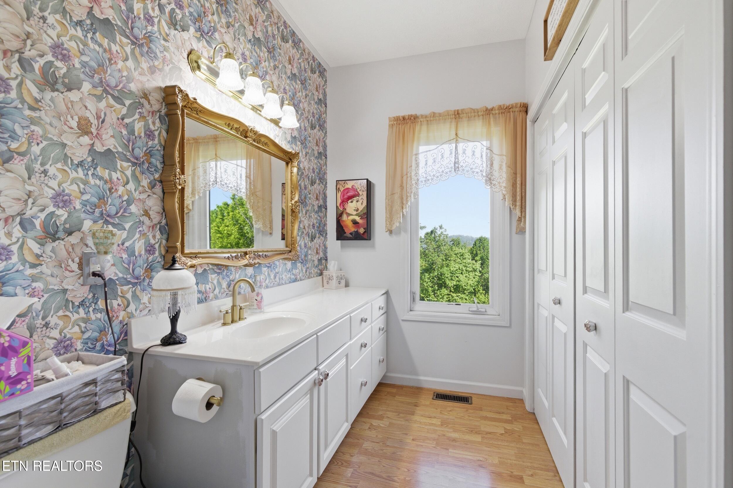 446 Gaut Road Dandridge TN 37725