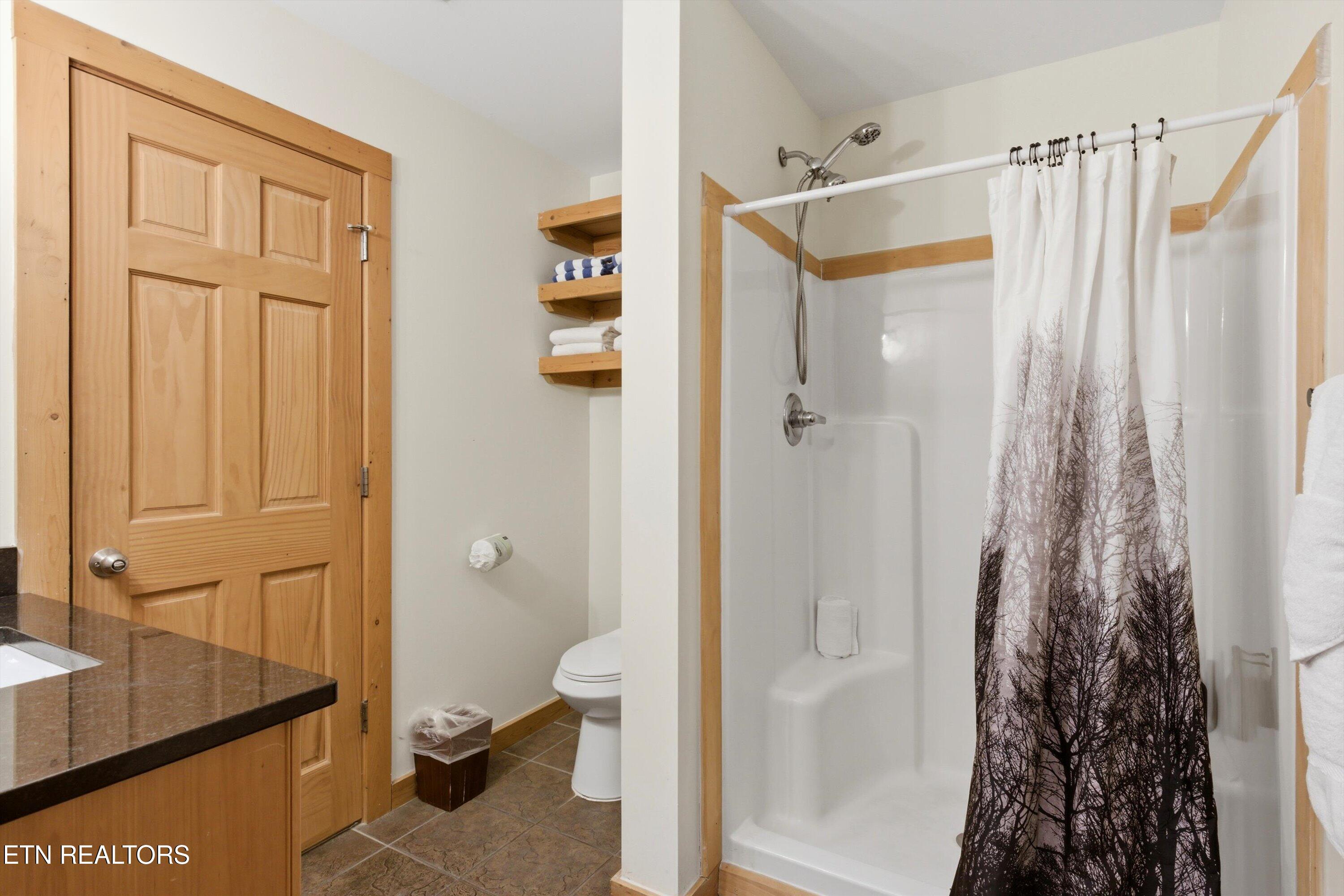 640 Cub Path Way Gatlinburg TN 37738