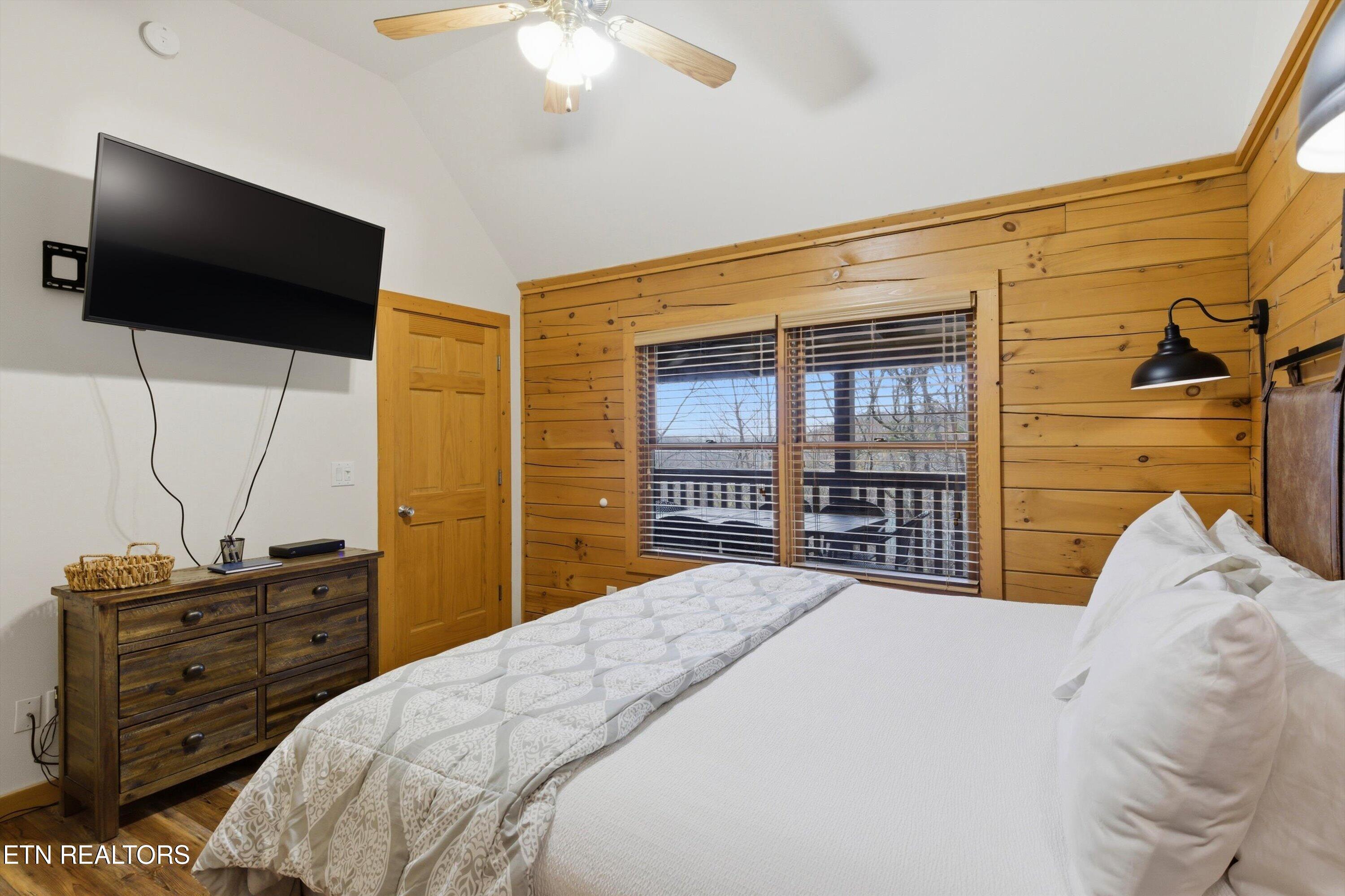 640 Cub Path Way Gatlinburg TN 37738