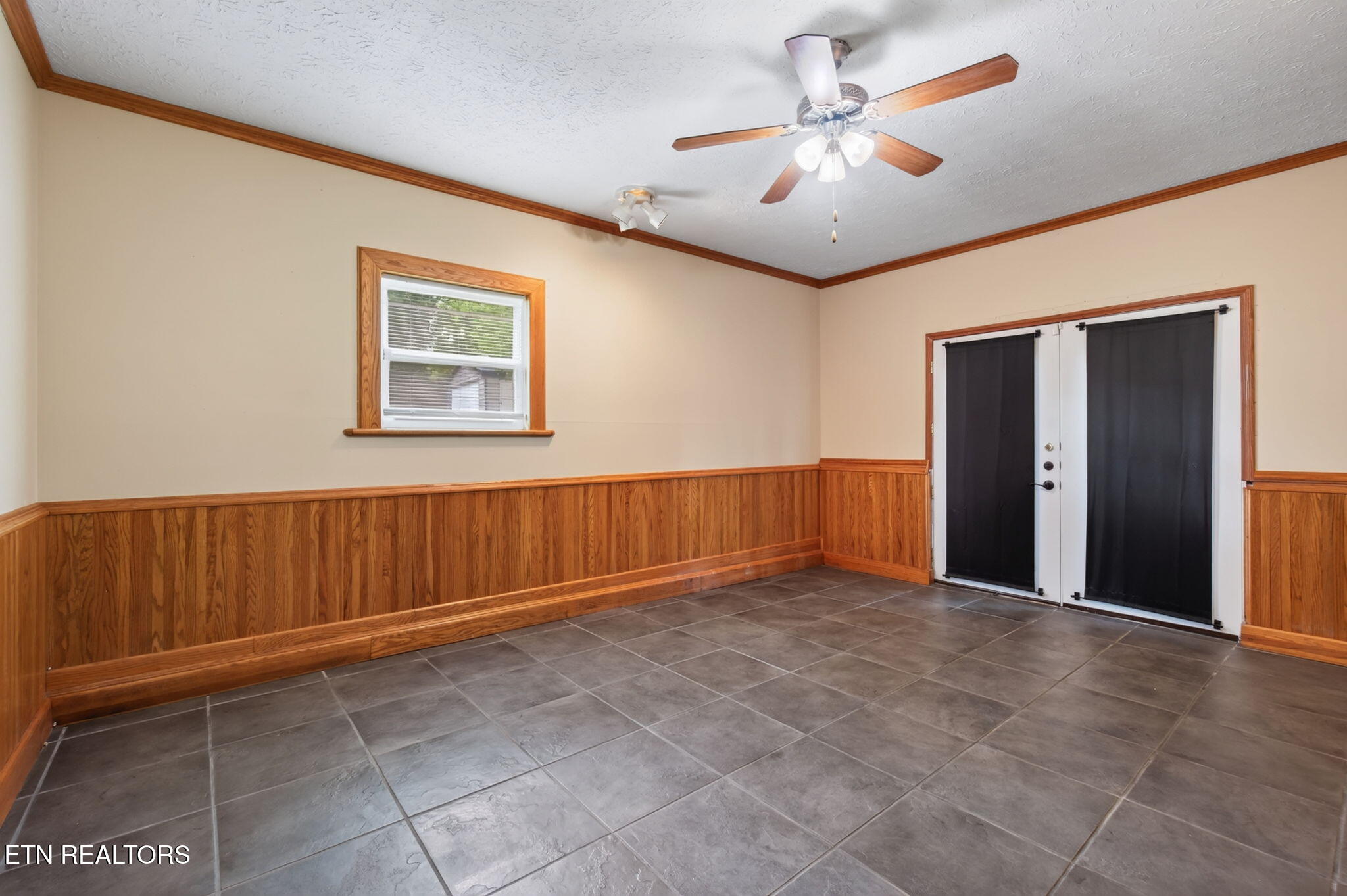 347 Rhododendron Circle Crossville TN 38555