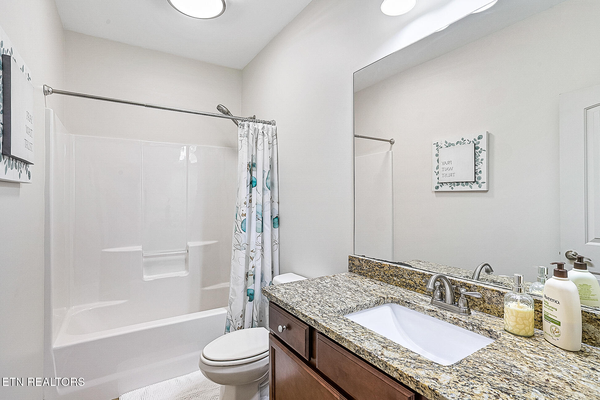 7712 Tulip Poplar Lane Knoxville TN 37931