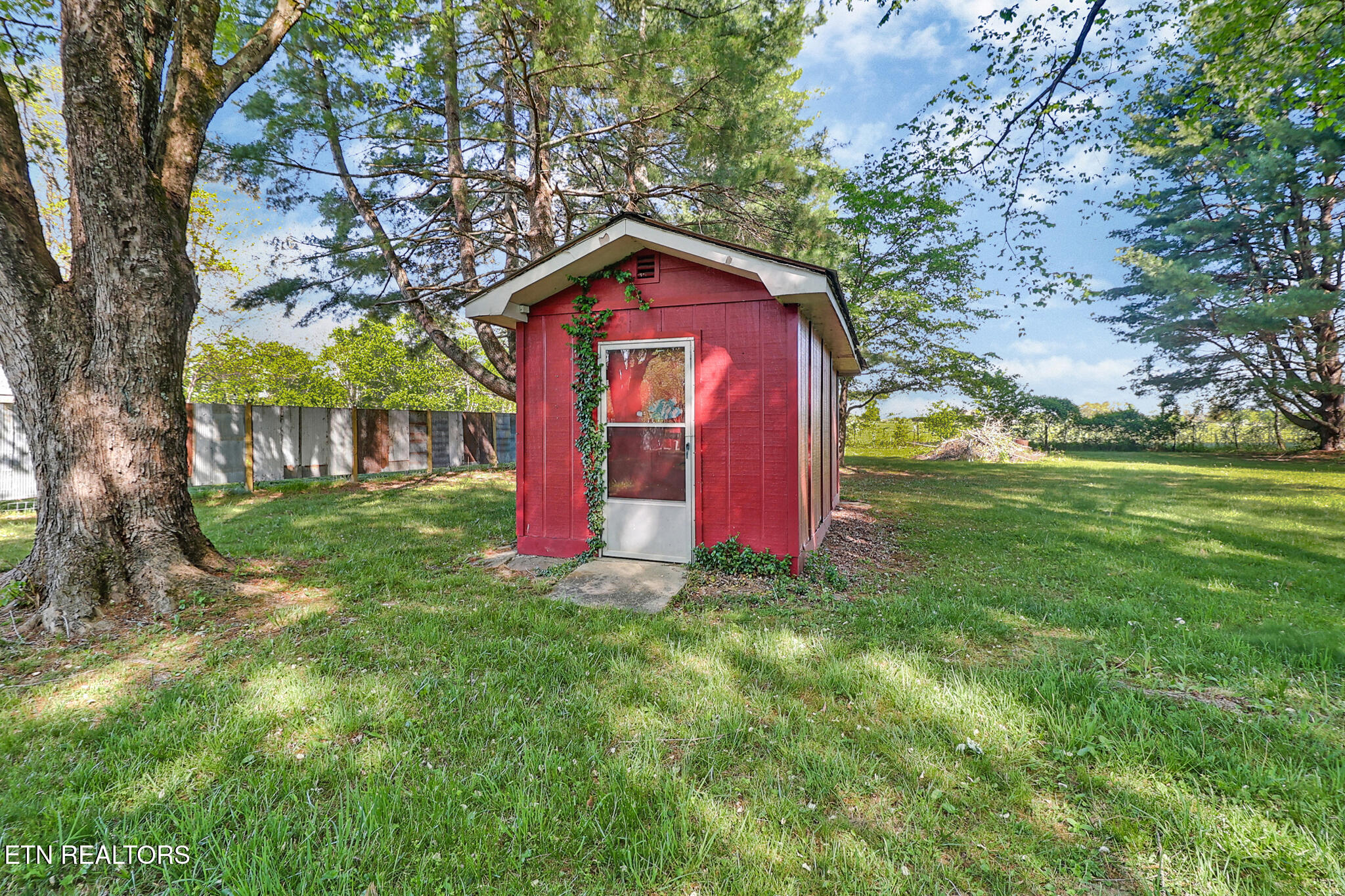 131 Oak Hill Drive Jamestown TN 38556