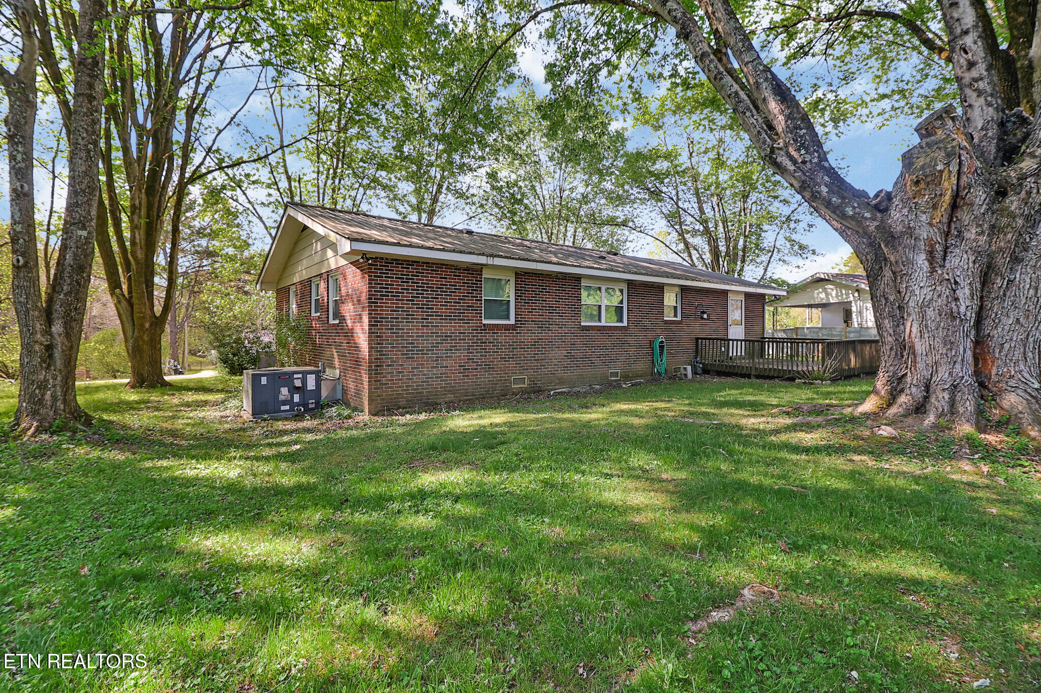 131 Oak Hill Drive Jamestown TN 38556
