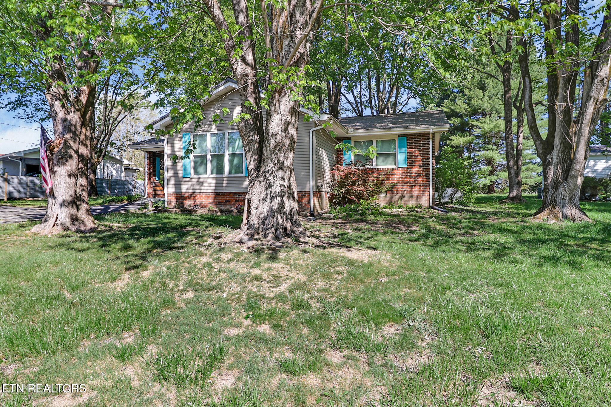 131 Oak Hill Drive Jamestown TN 38556