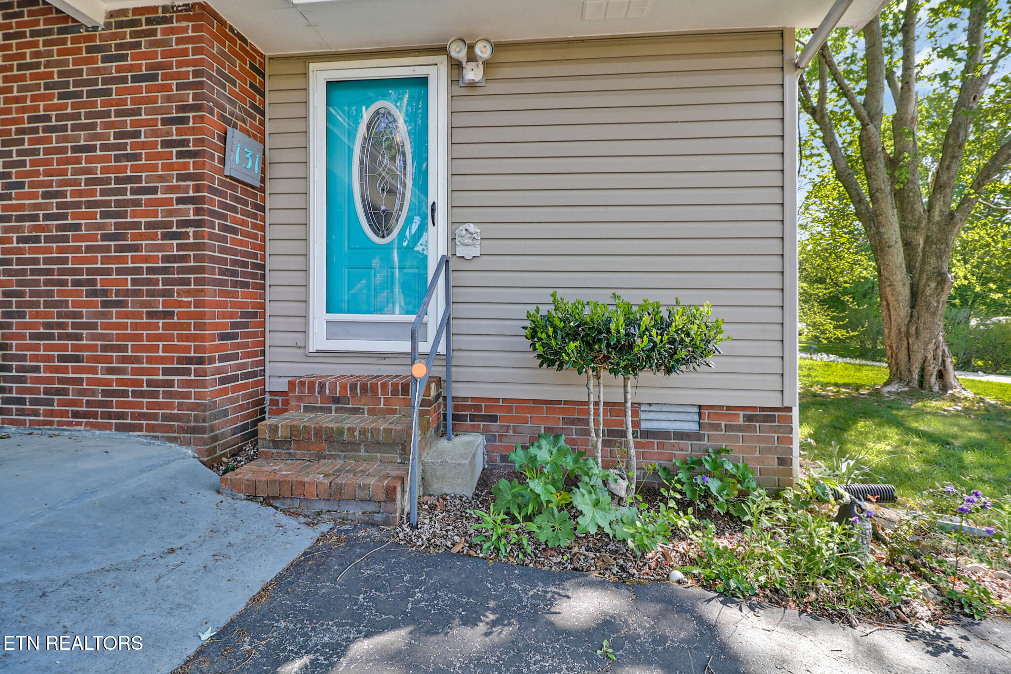 131 Oak Hill Drive Jamestown TN 38556