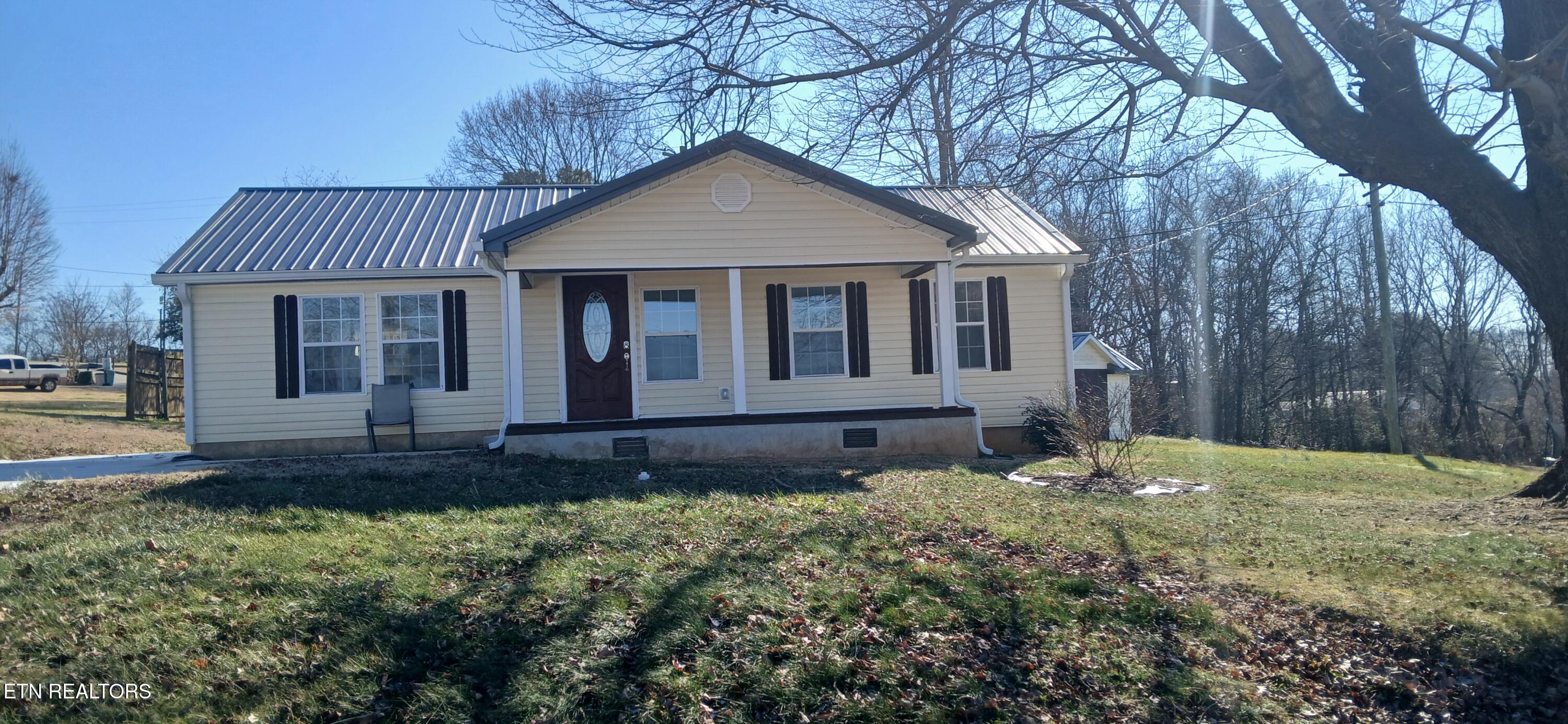104 Buena Vista Avenue Sweetwater TN 37874