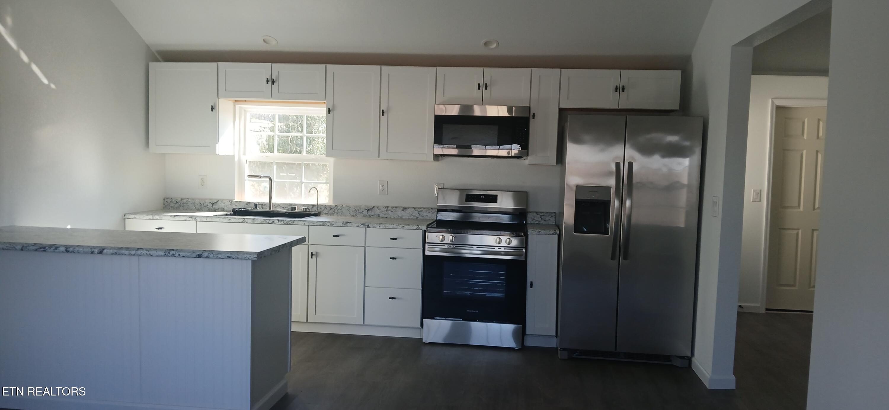 104 Buena Vista Avenue Sweetwater TN 37874