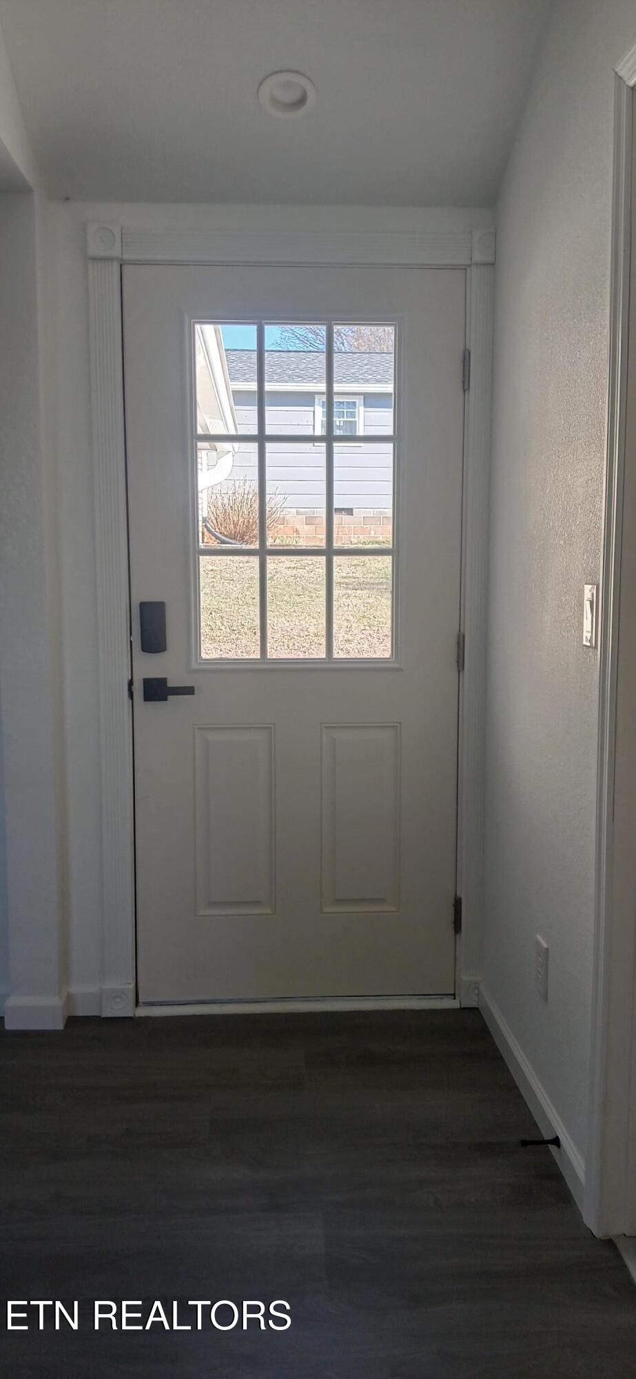 104 Buena Vista Avenue Sweetwater TN 37874