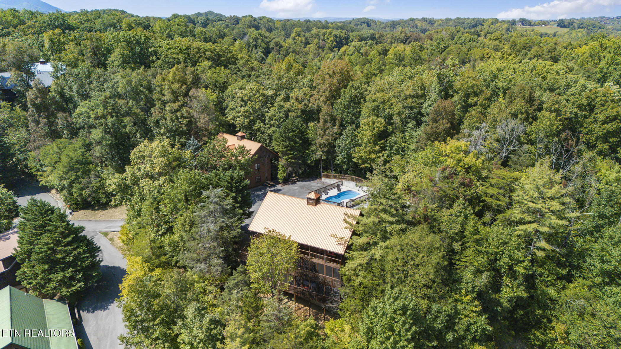 836 Bear Run Way Sevierville TN 37862