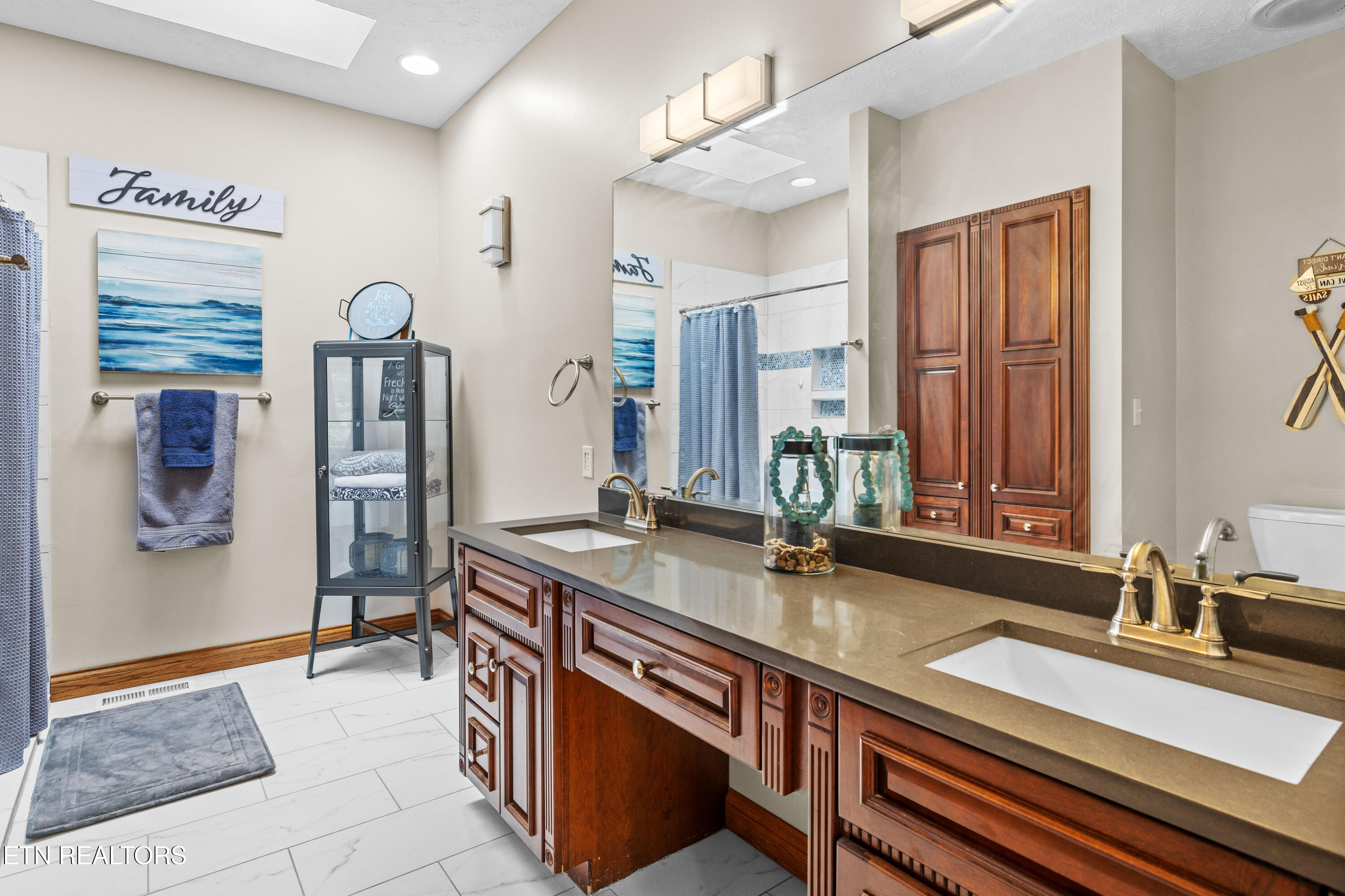 1691 Cove Pointe Road Lafollette TN 37766