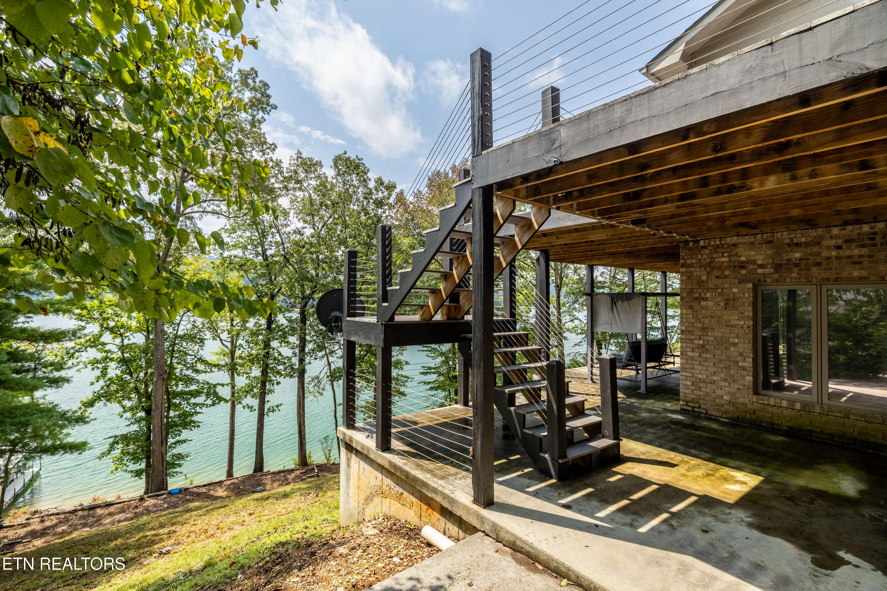 1691 Cove Pointe Road Lafollette TN 37766