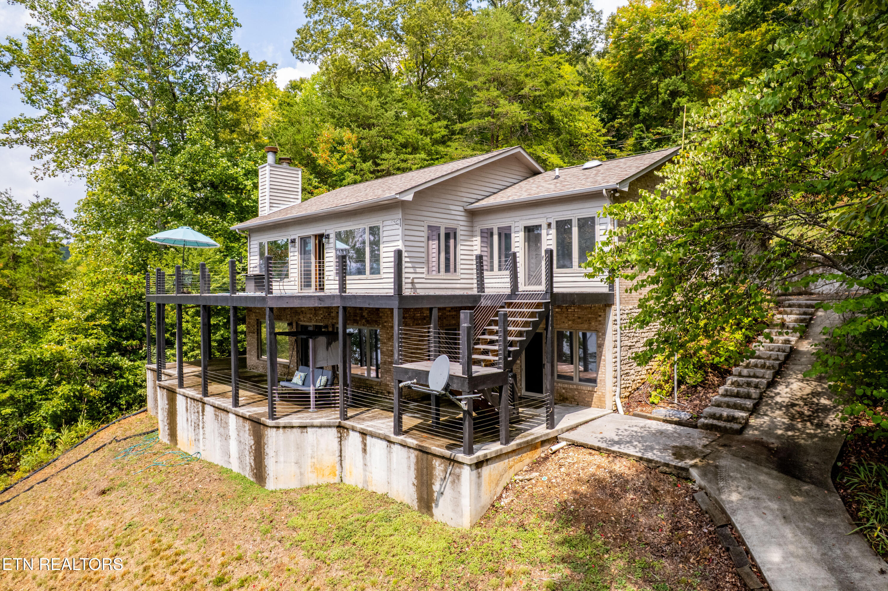 1691 Cove Pointe Road Lafollette TN 37766