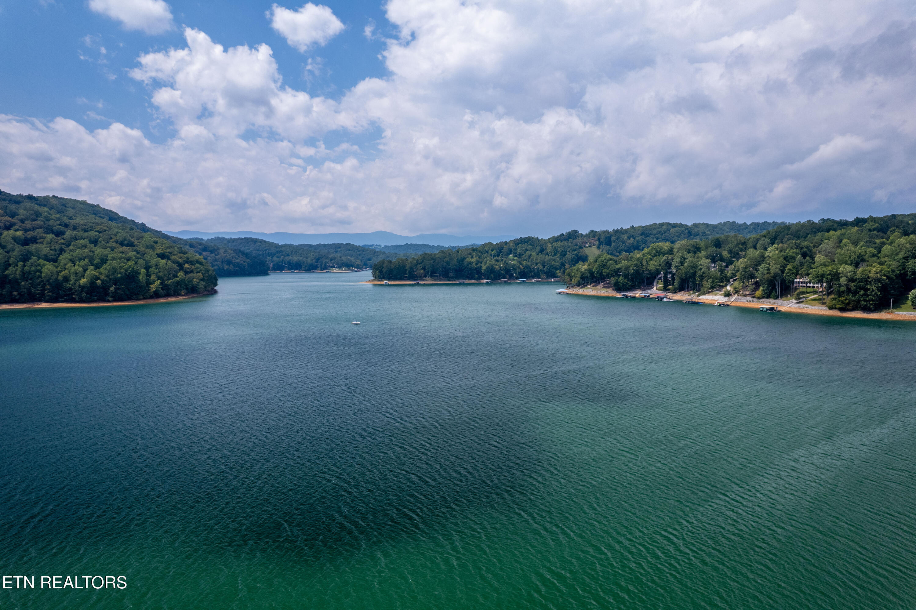 1691 Cove Pointe Road Lafollette TN 37766