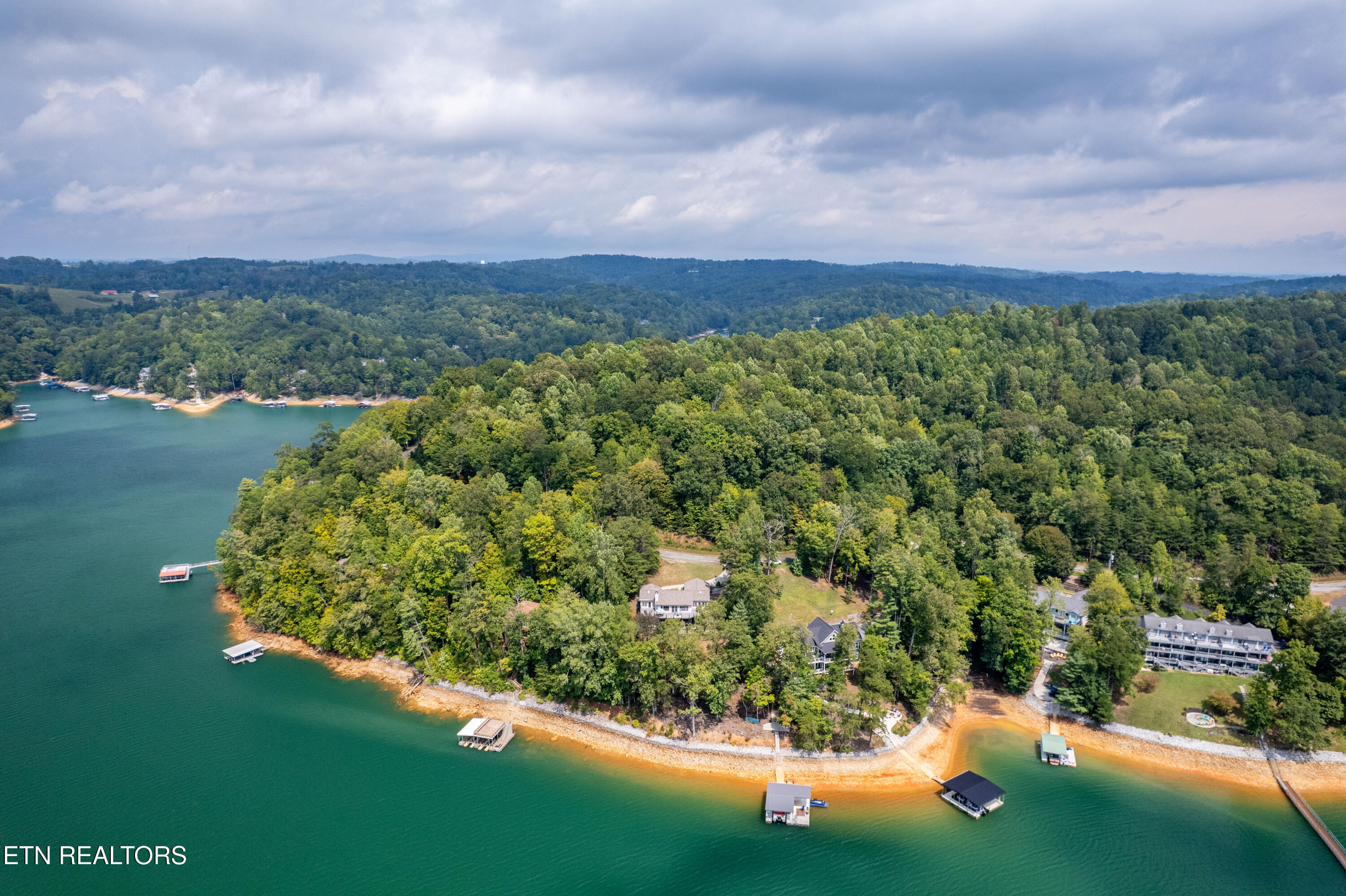 1691 Cove Pointe Road Lafollette TN 37766