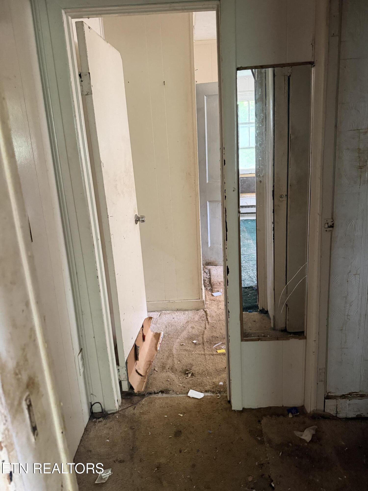 2821 Cecil Avenue Knoxville TN 37917