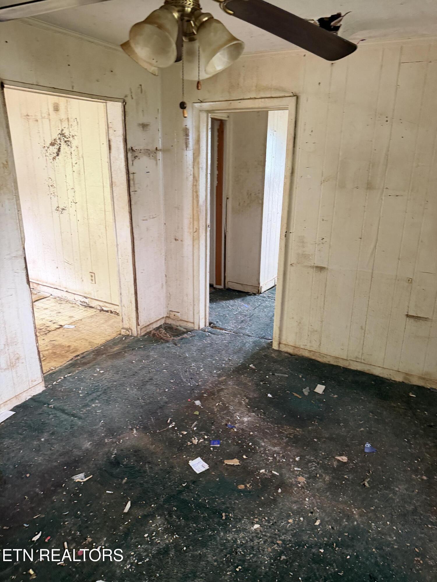 2821 Cecil Avenue Knoxville TN 37917