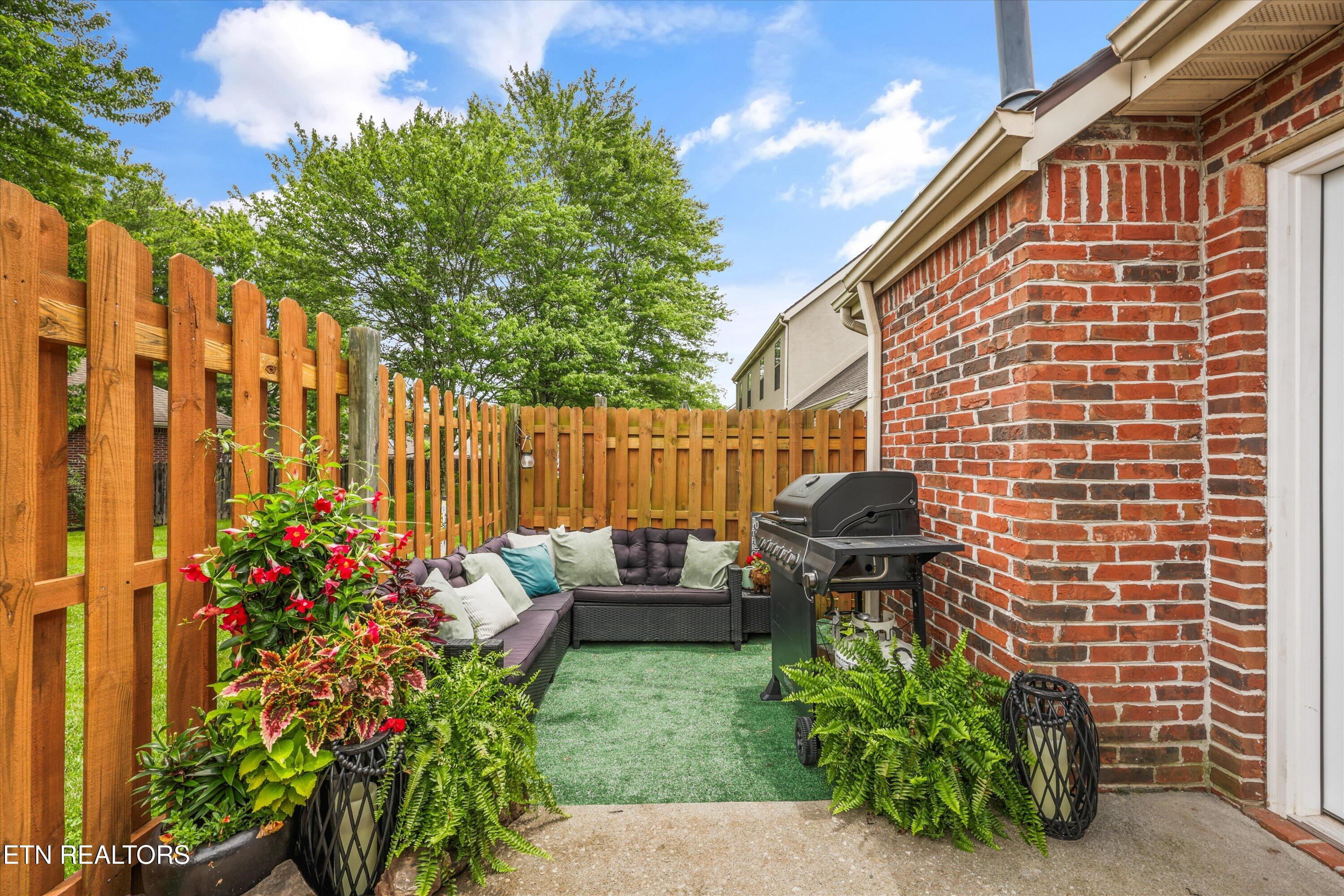 665 Farragut Commons Drive Knoxville TN 37934