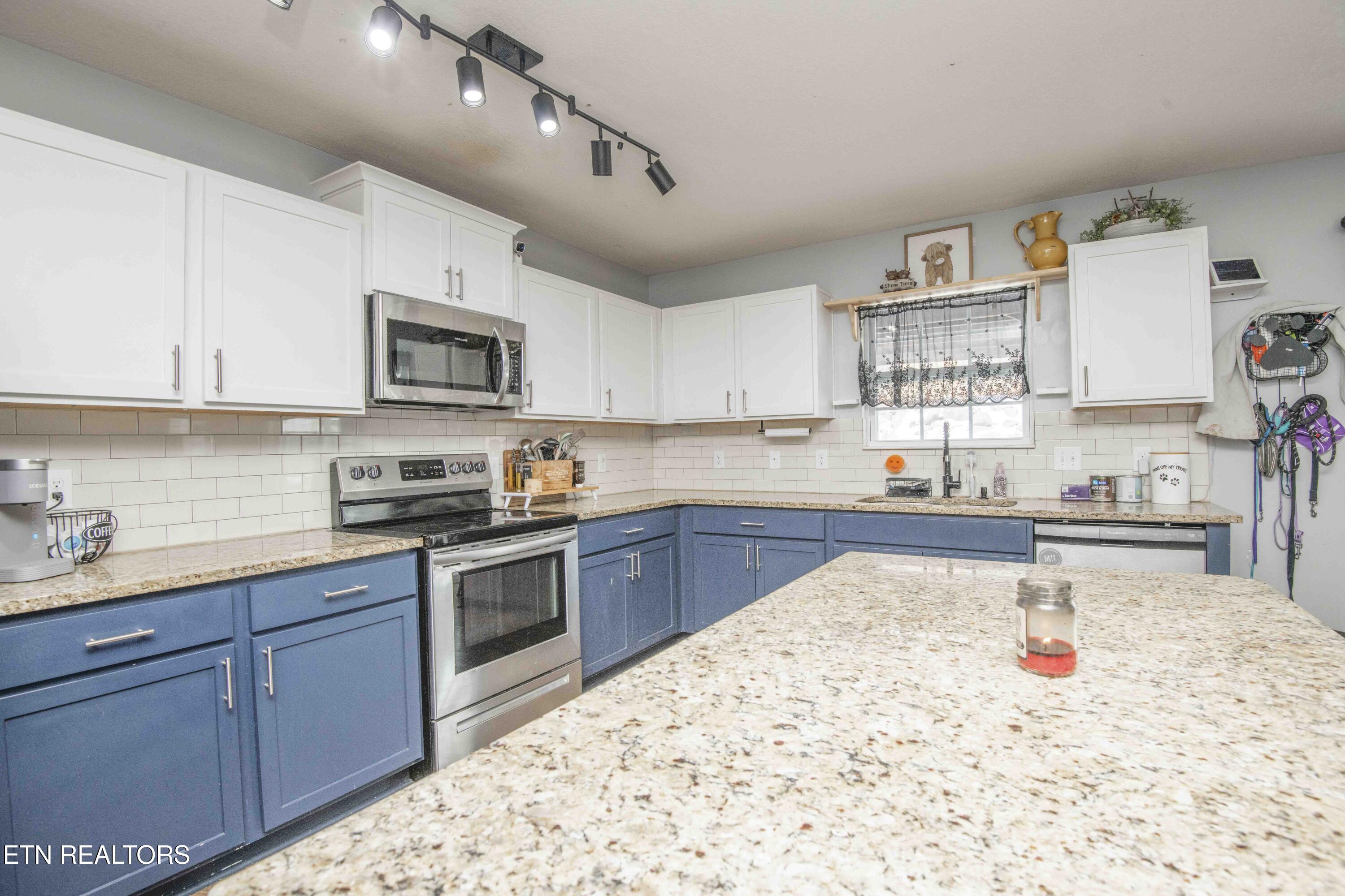 831 Old Towne Loop Drive Seymour TN 37865