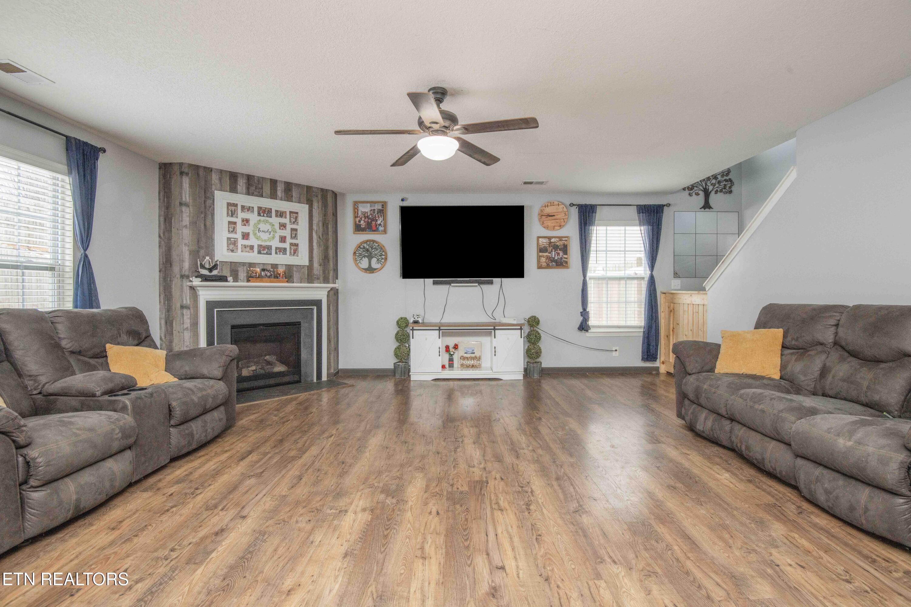 831 Old Towne Loop Drive Seymour TN 37865