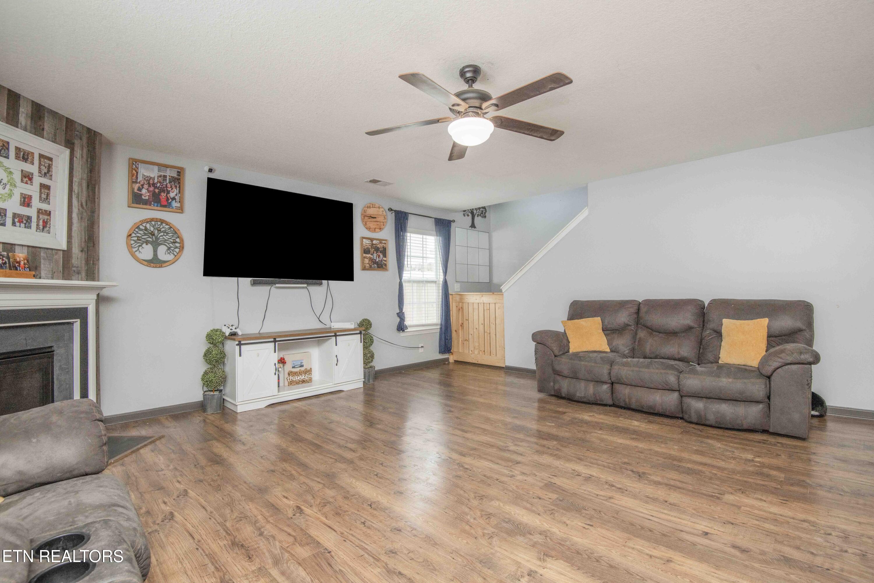 831 Old Towne Loop Drive Seymour TN 37865