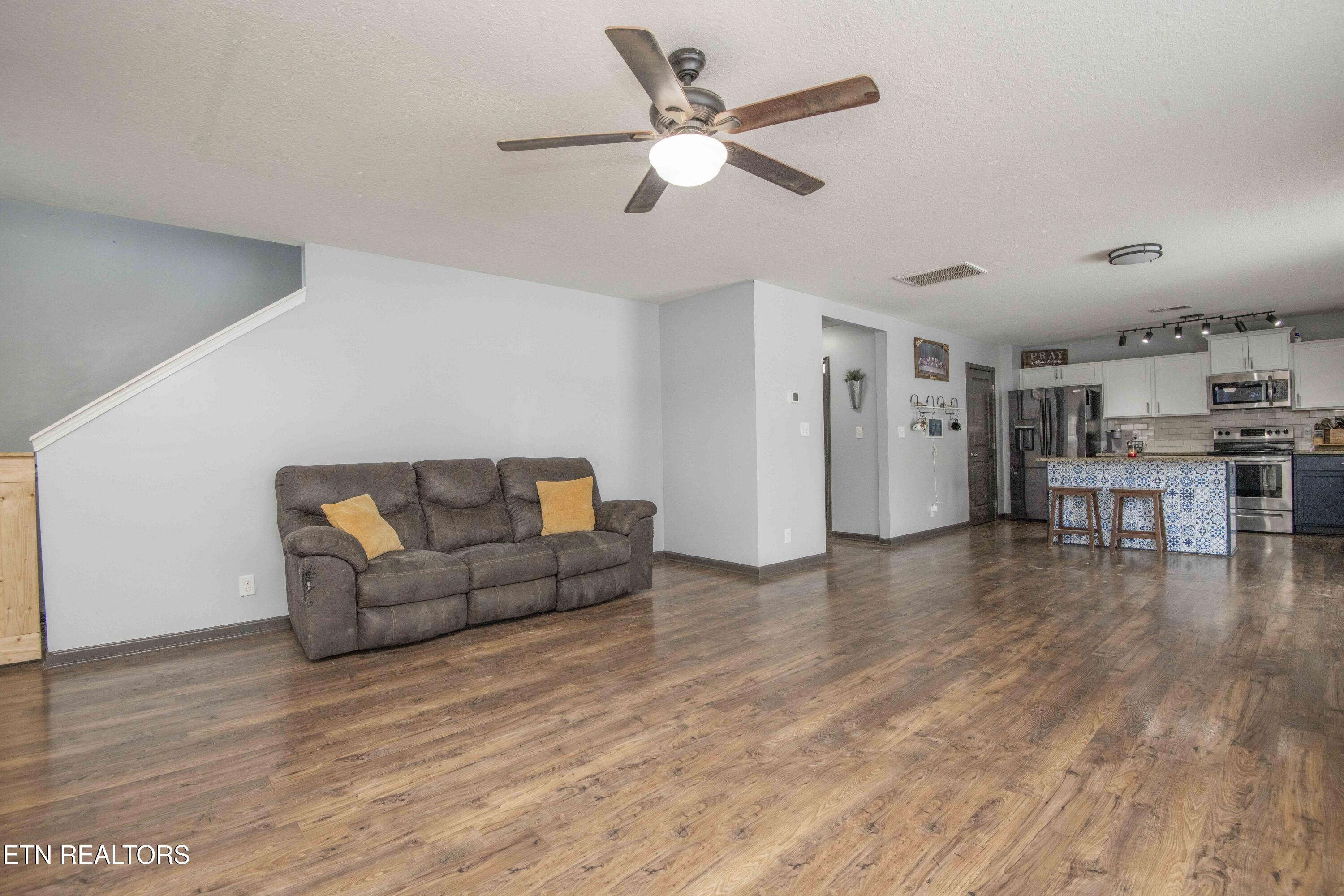 831 Old Towne Loop Drive Seymour TN 37865