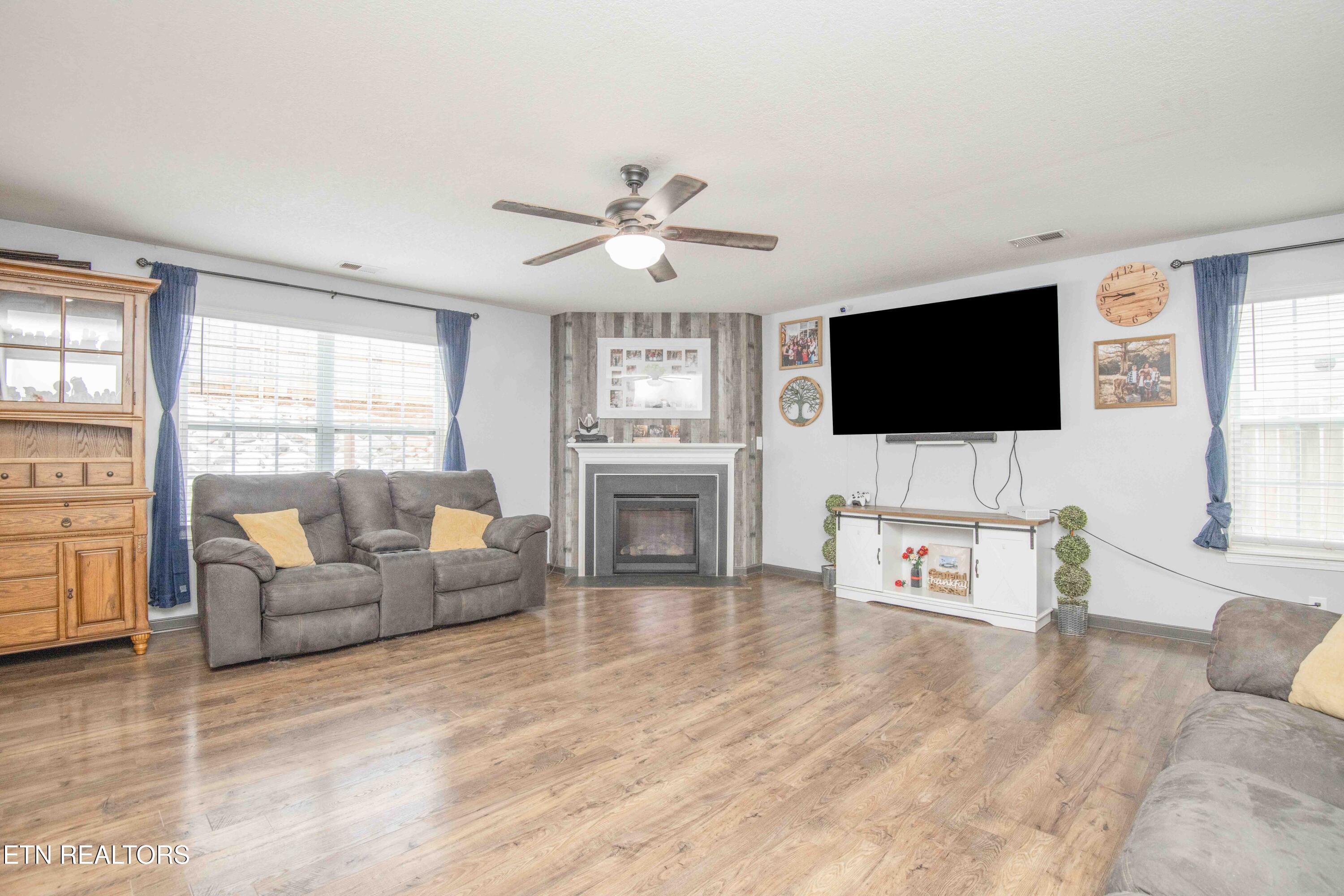 831 Old Towne Loop Drive Seymour TN 37865