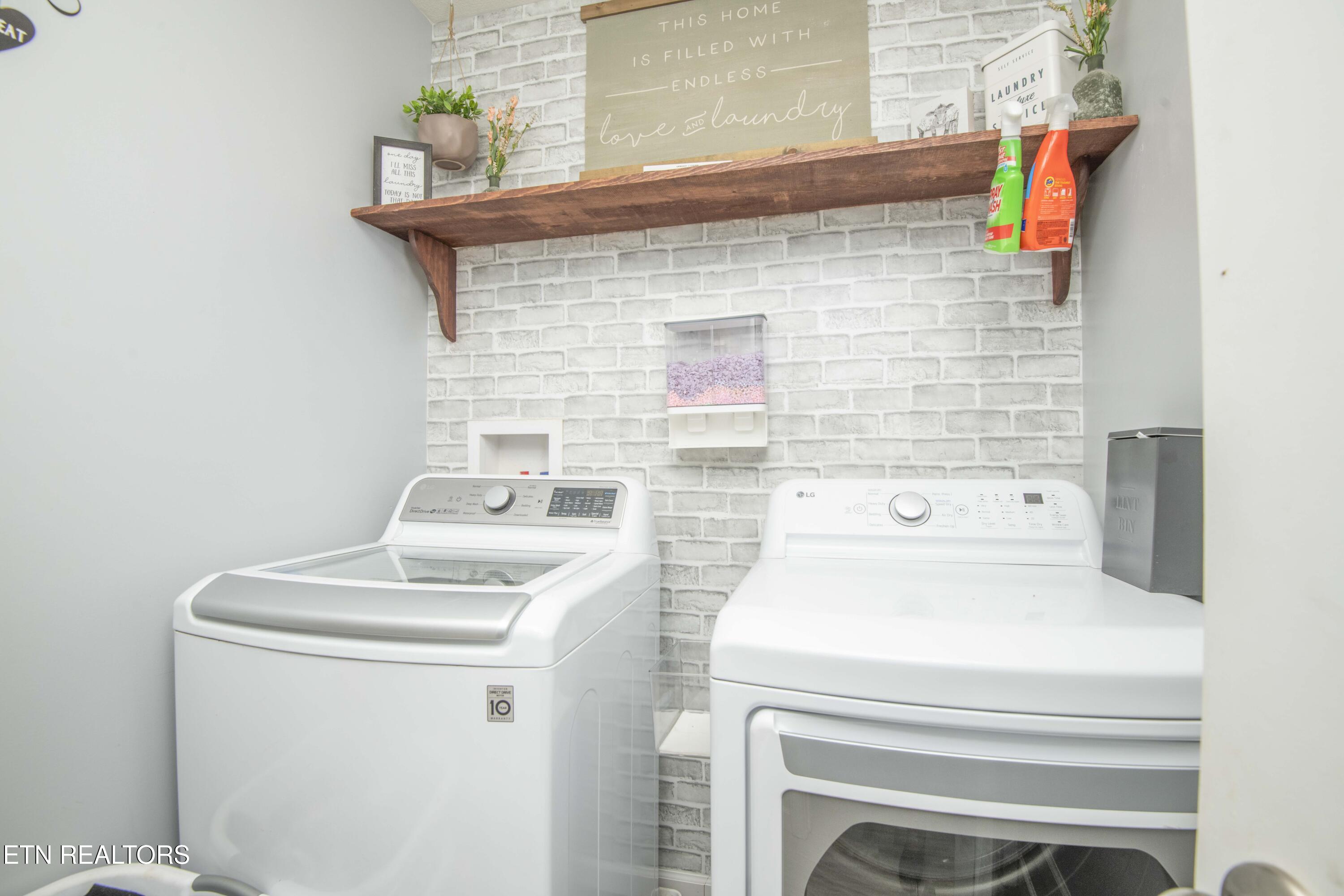 831 Old Towne Loop Drive Seymour TN 37865