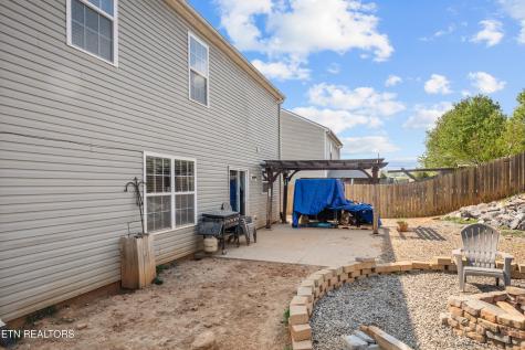 831 Old Towne Loop Drive Seymour TN 37865