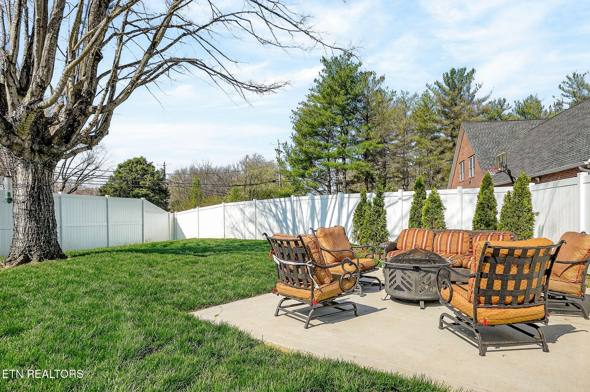 2109 Boxwood Circle Lane Cookeville TN 38506