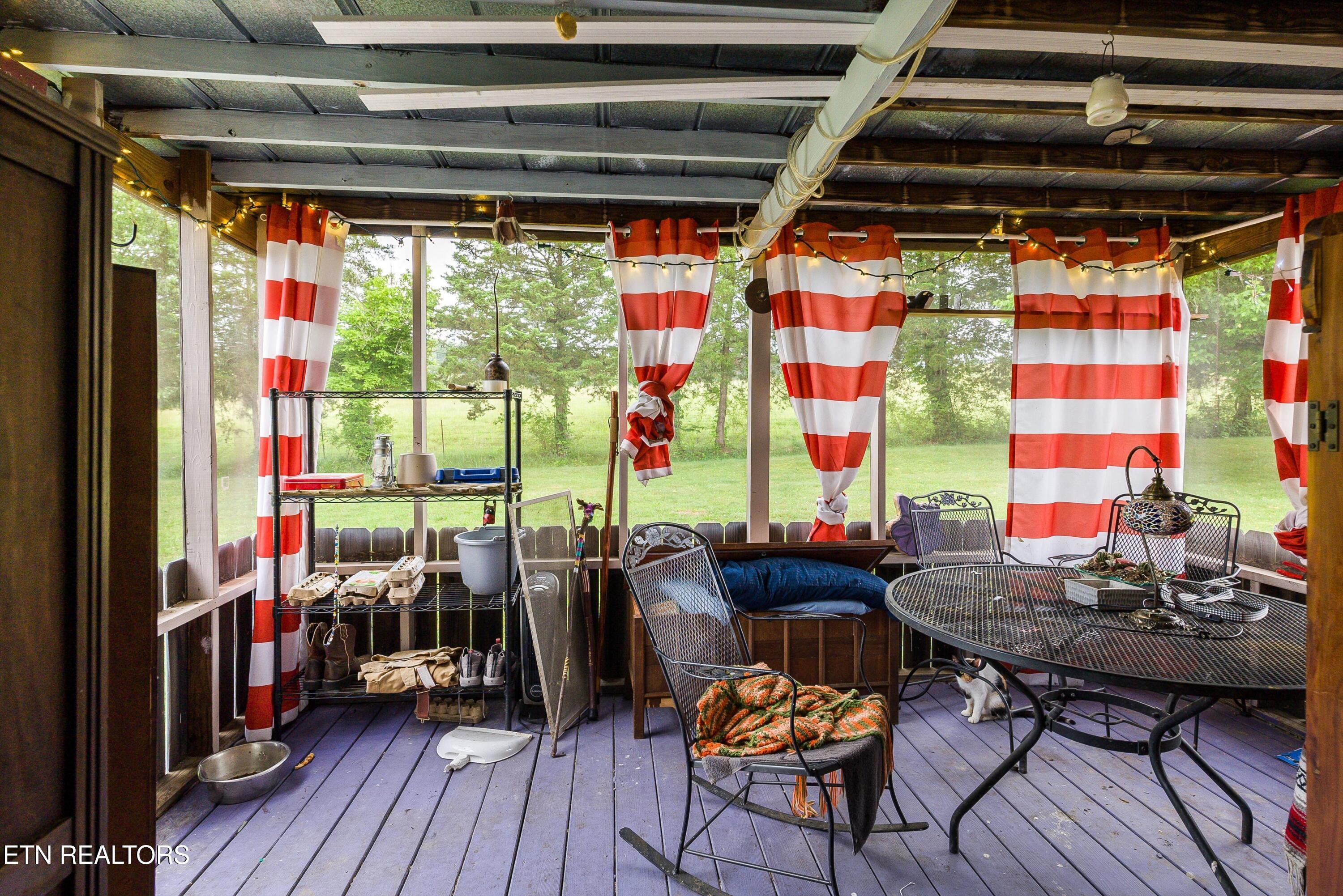 120 Bolinger Road Speedwell TN 37870