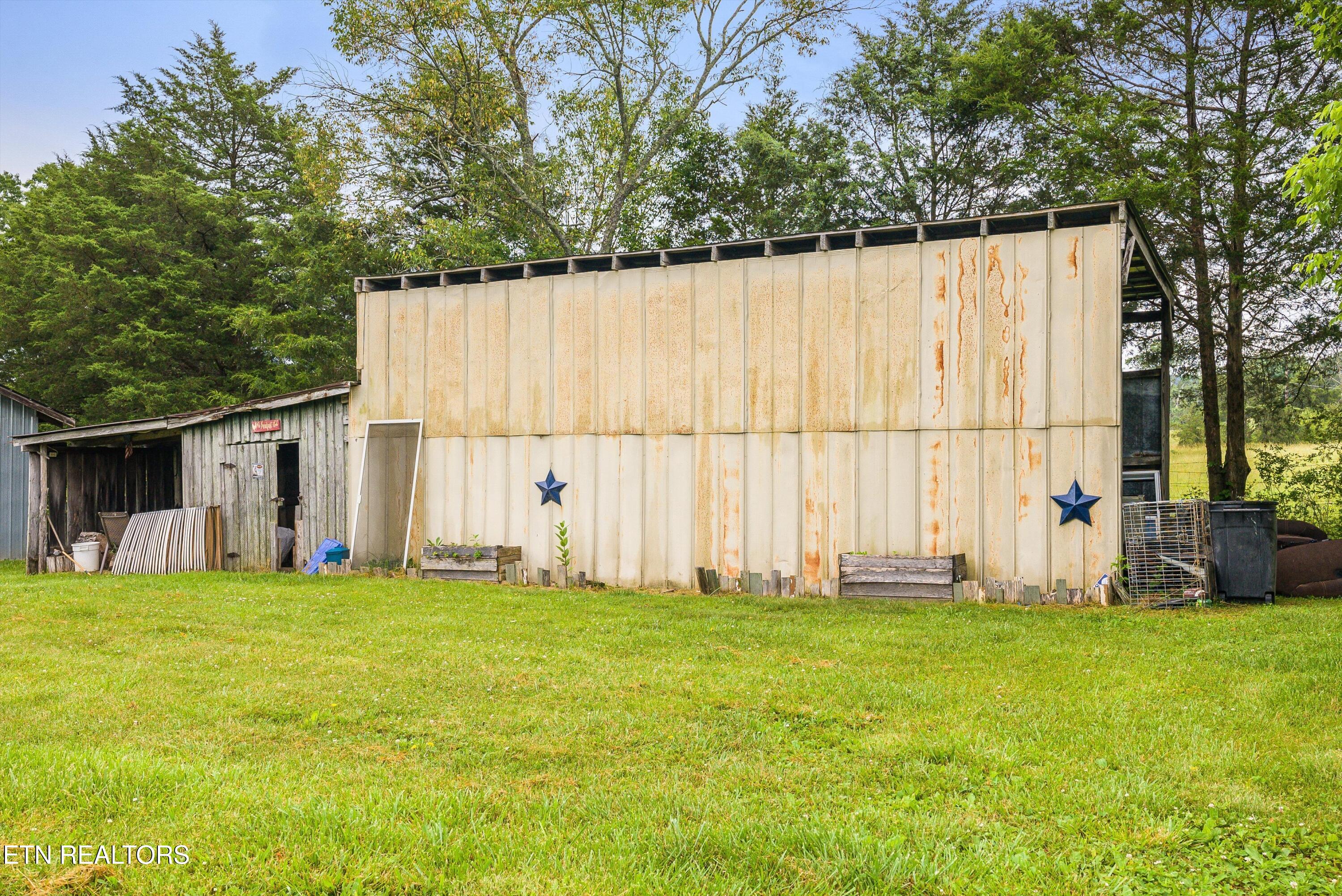 120 Bolinger Road Speedwell TN 37870