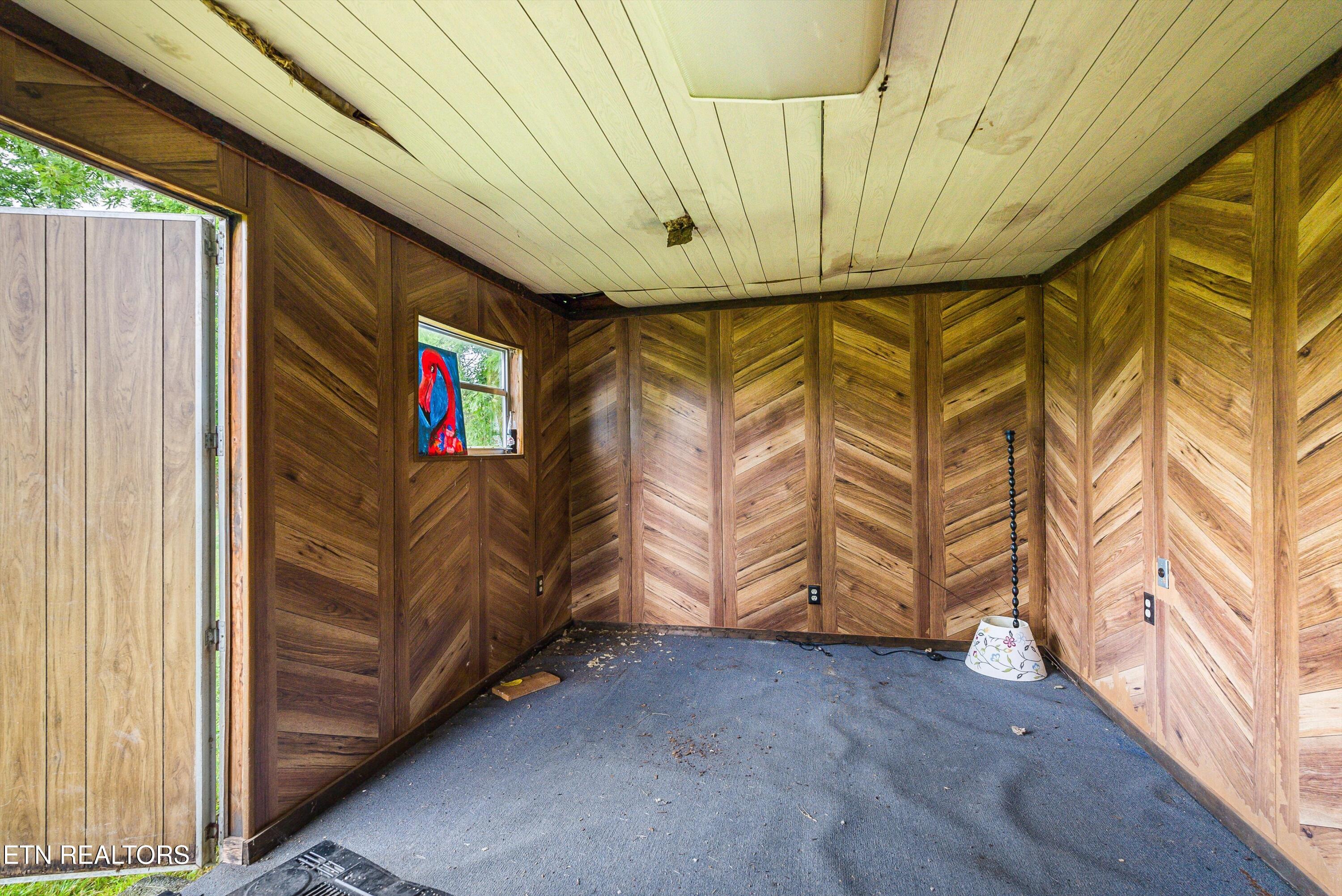 120 Bolinger Road Speedwell TN 37870
