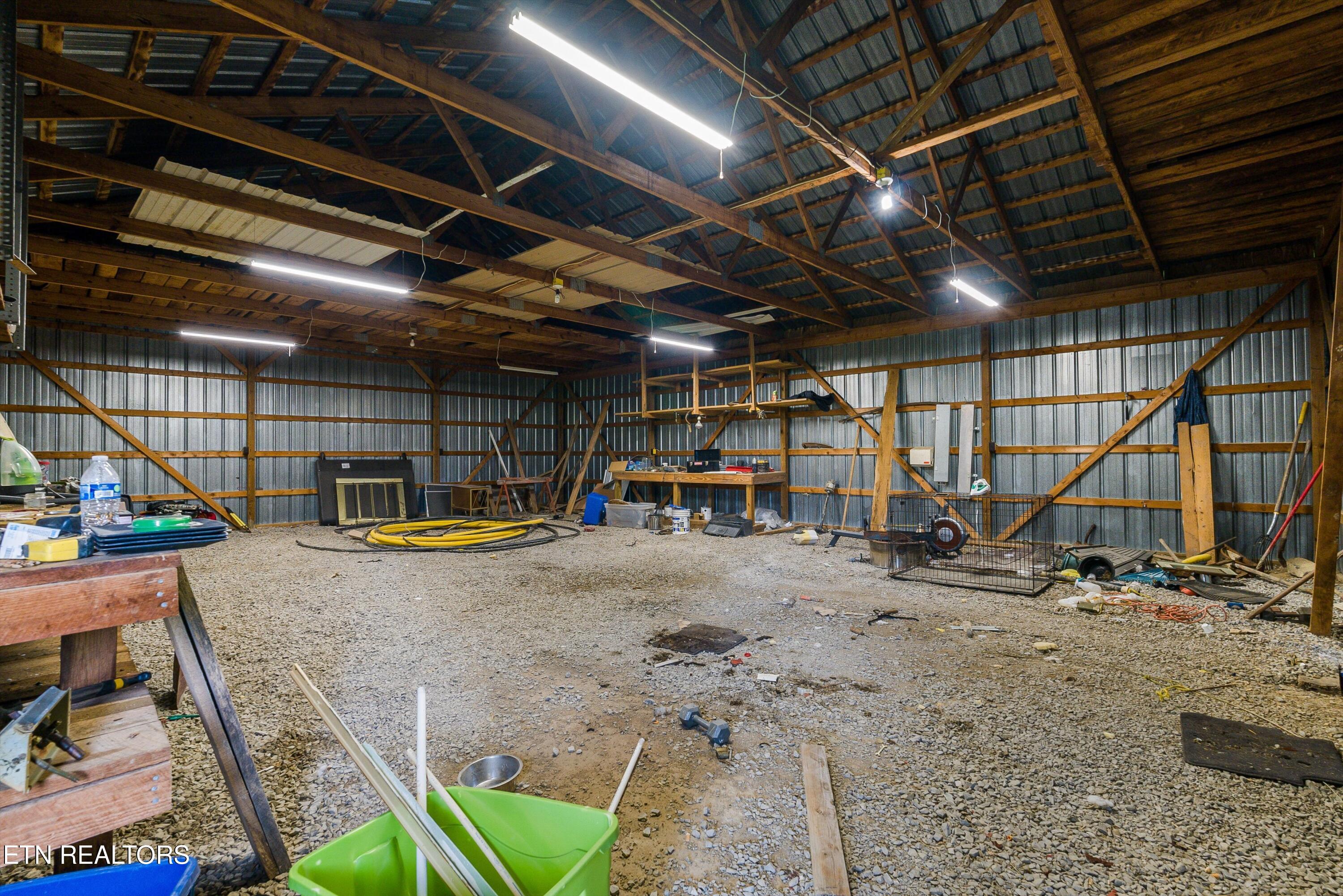 120 Bolinger Road Speedwell TN 37870