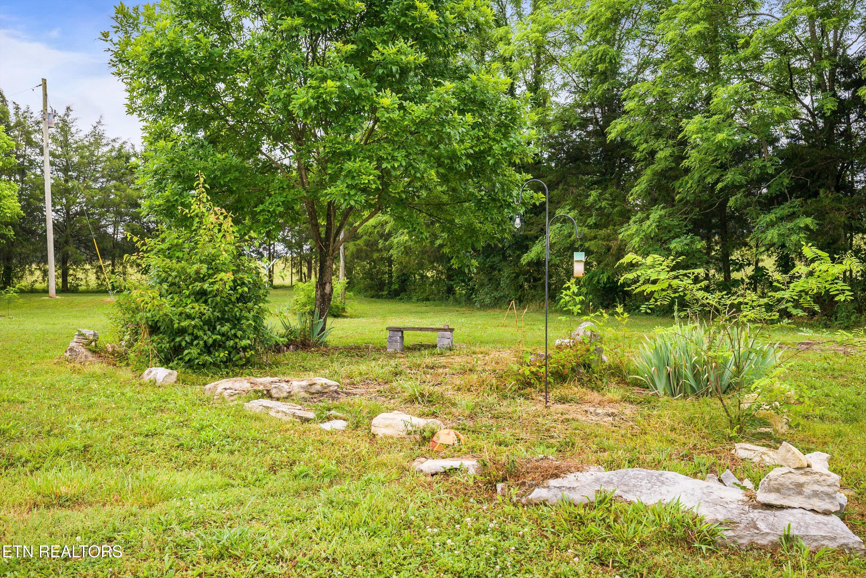 120 Bolinger Road Speedwell TN 37870