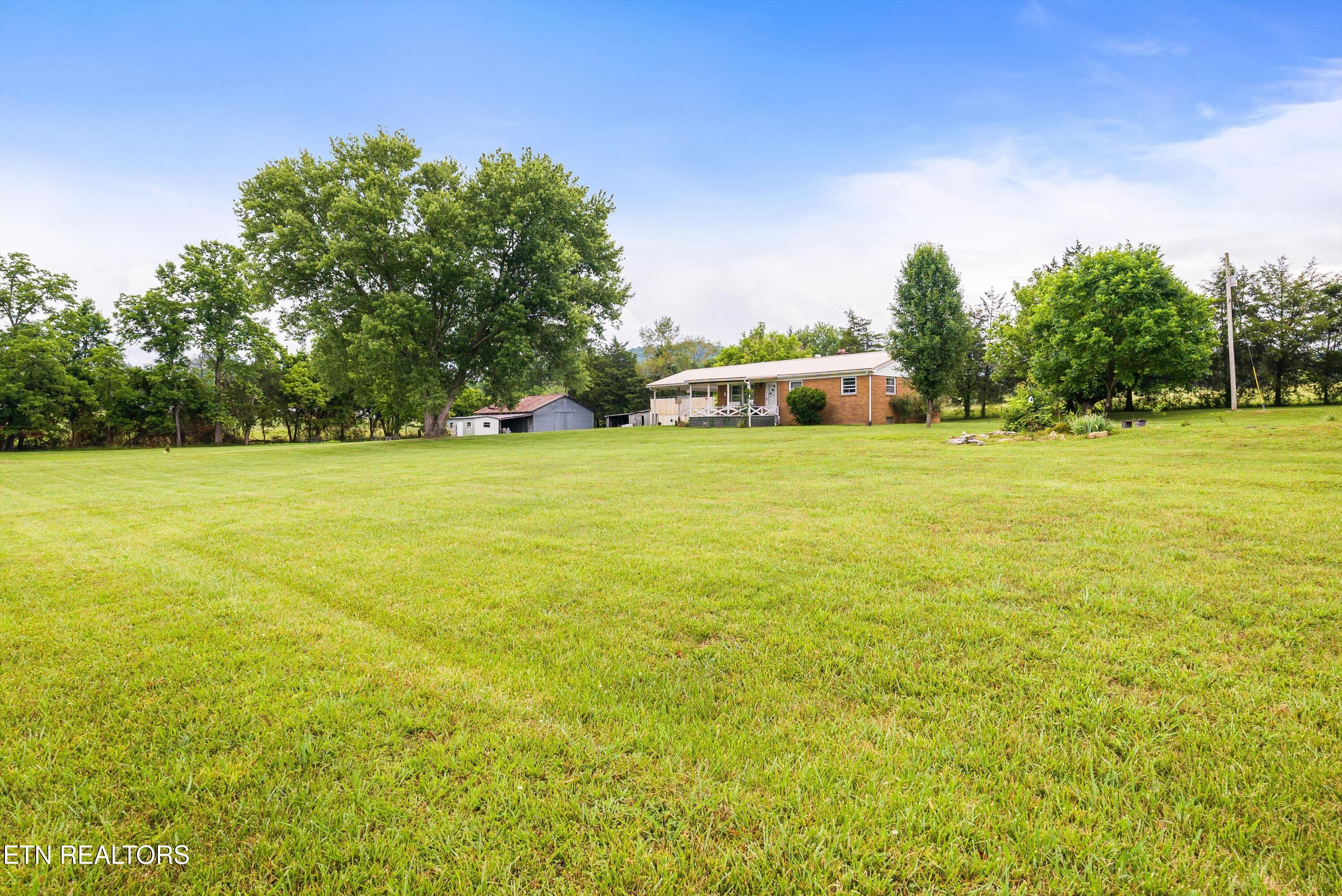 120 Bolinger Road Speedwell TN 37870