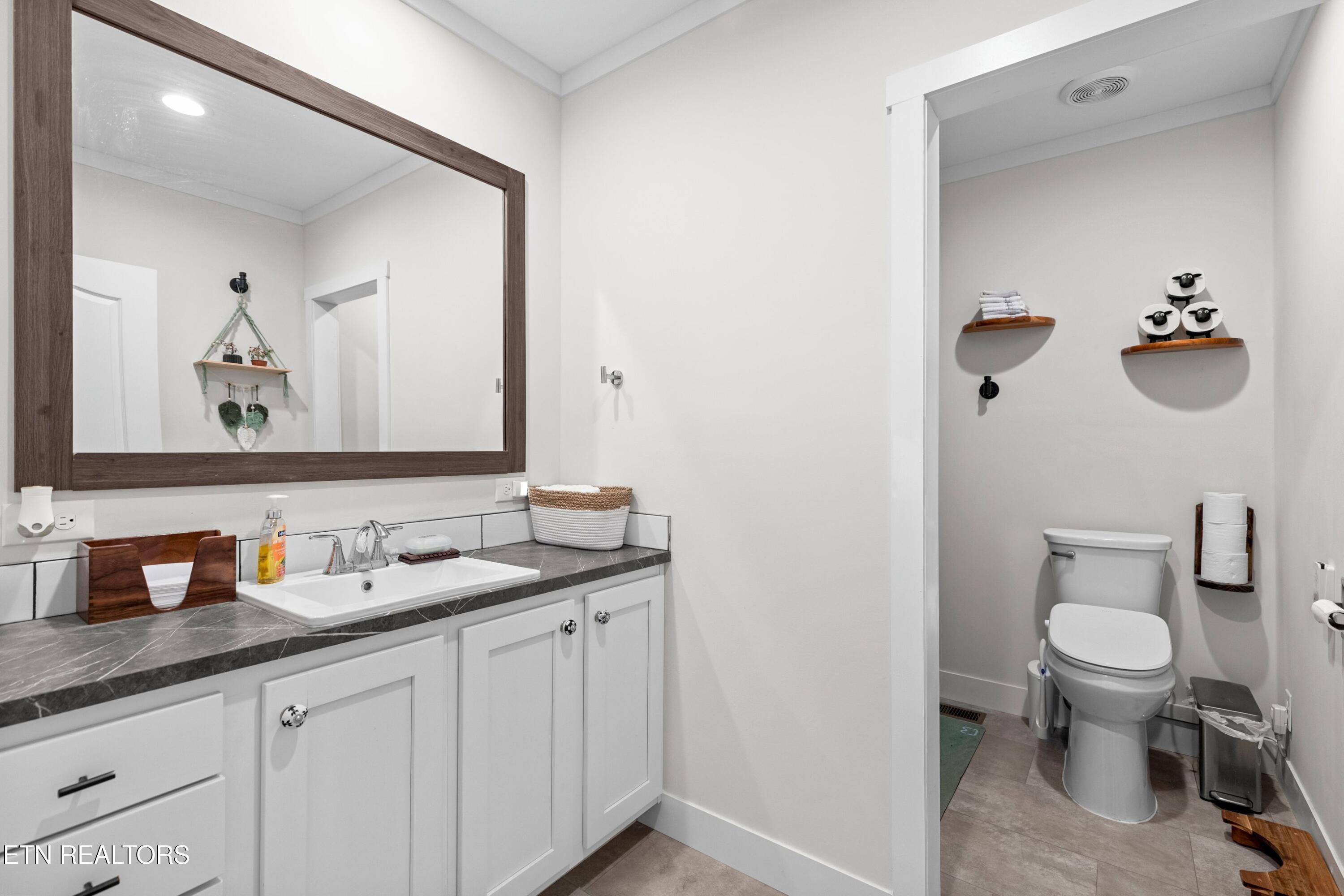 318 Garden Lane Dandridge TN 37725