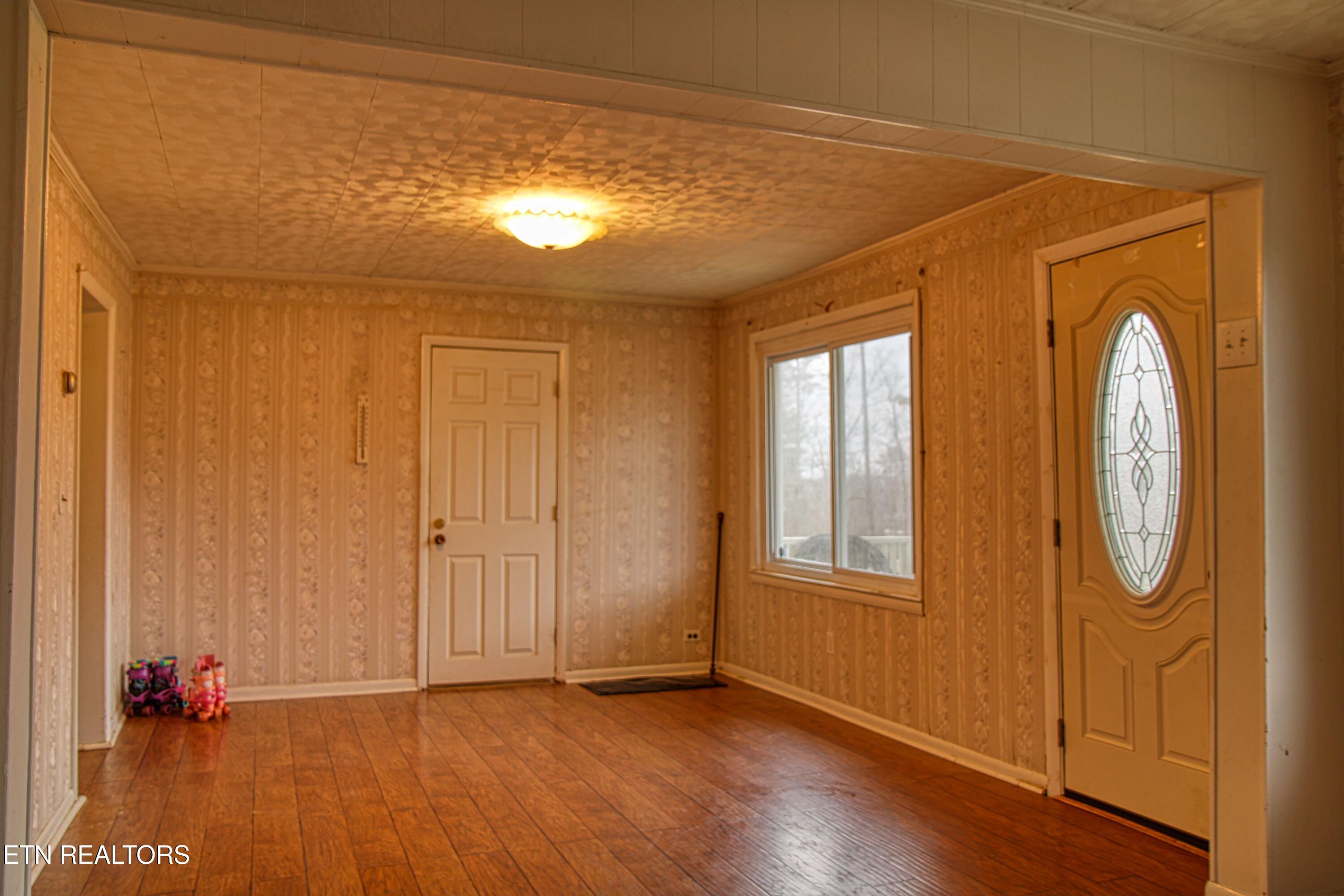 124 Whited Avenue Jamestown TN 38556