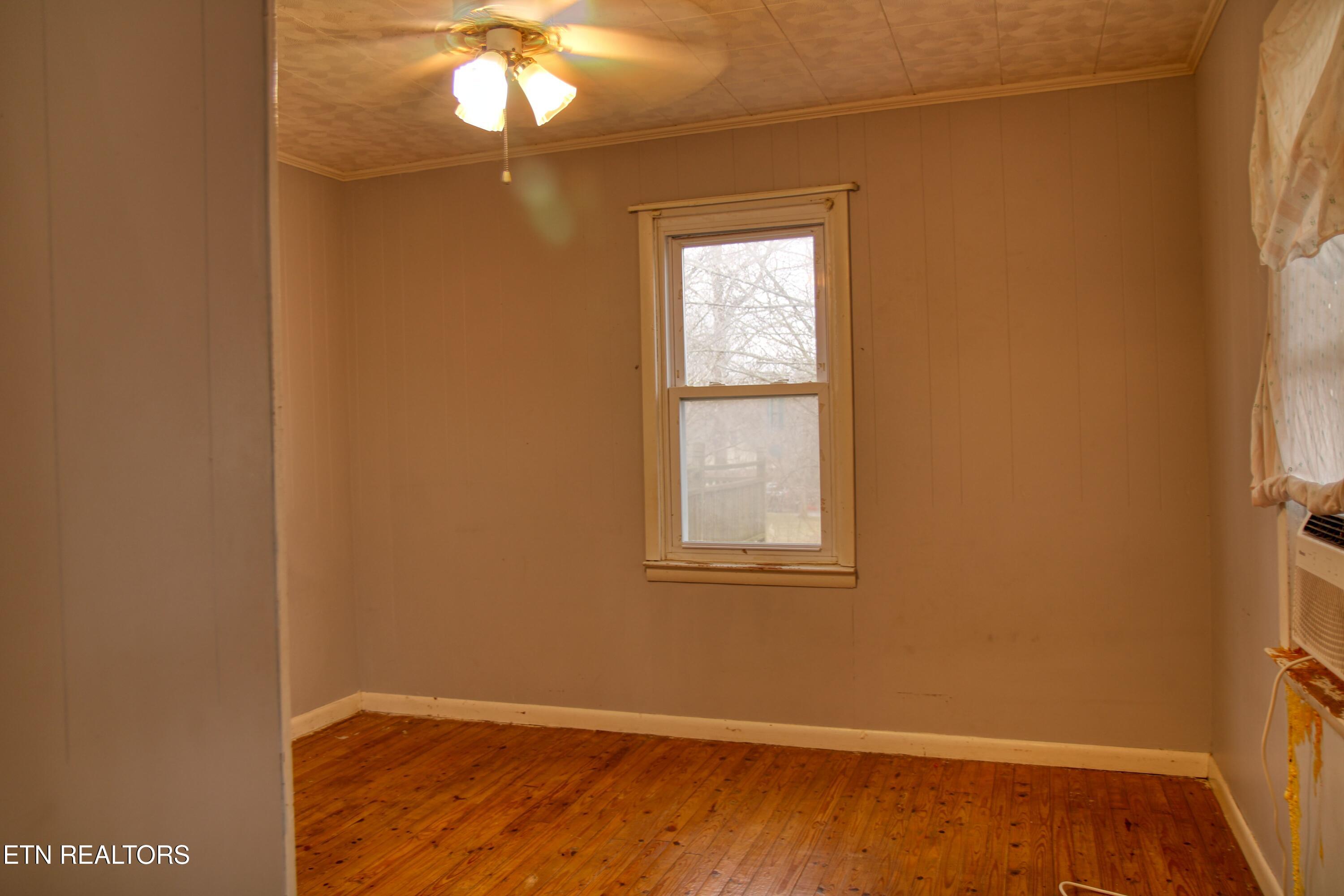 124 Whited Avenue Jamestown TN 38556