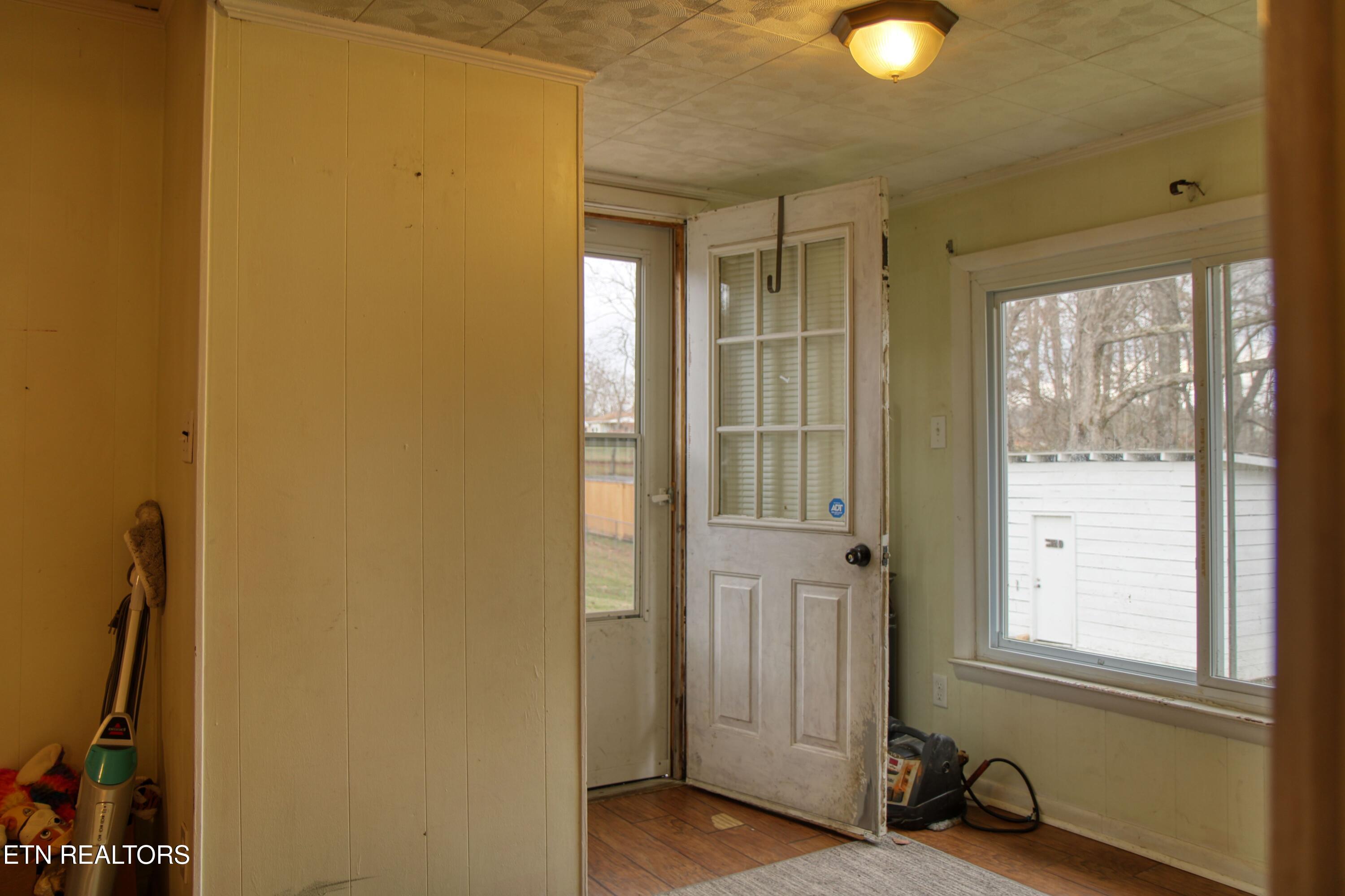 124 Whited Avenue Jamestown TN 38556