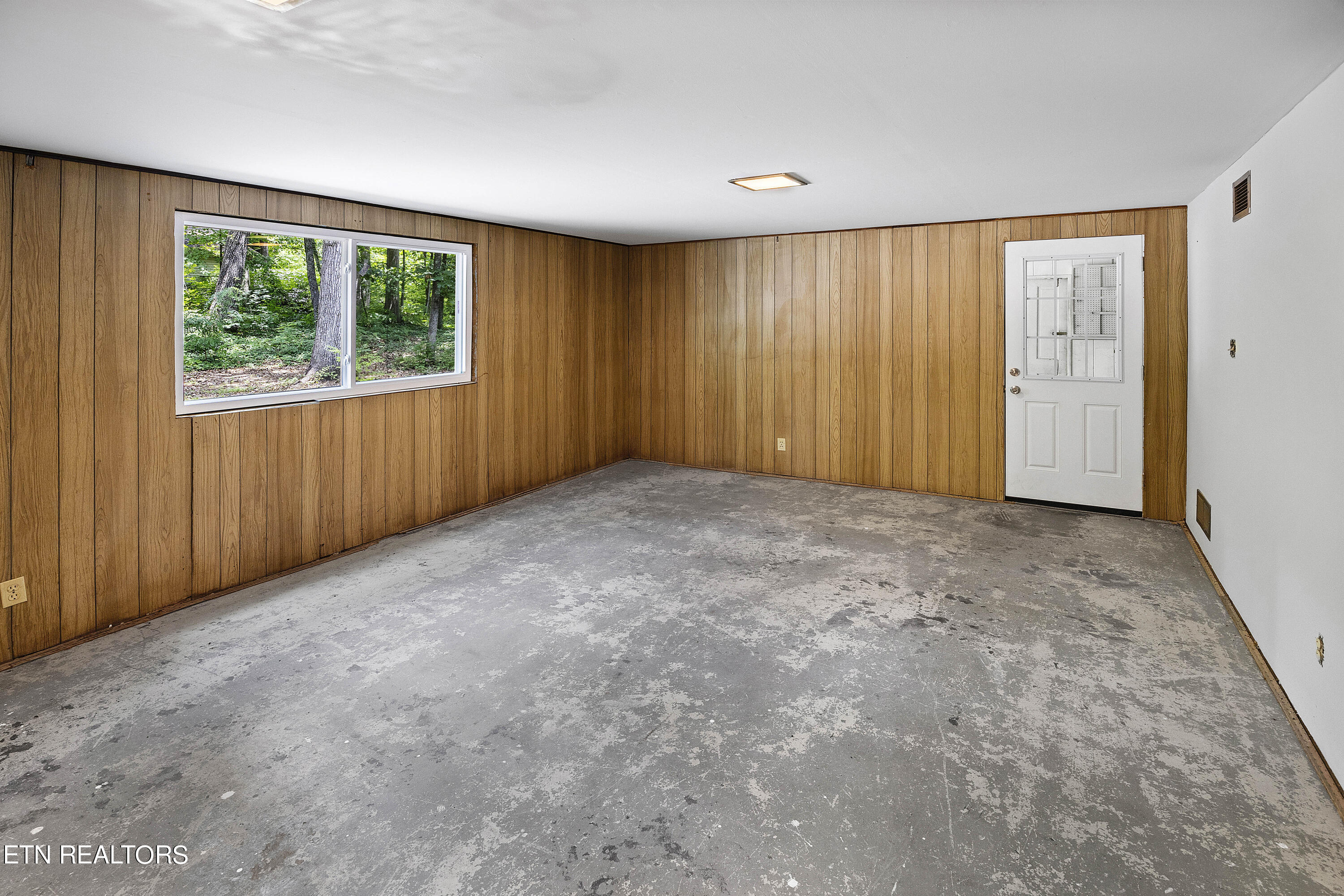 7309 Toxaway Drive Knoxville TN 37909